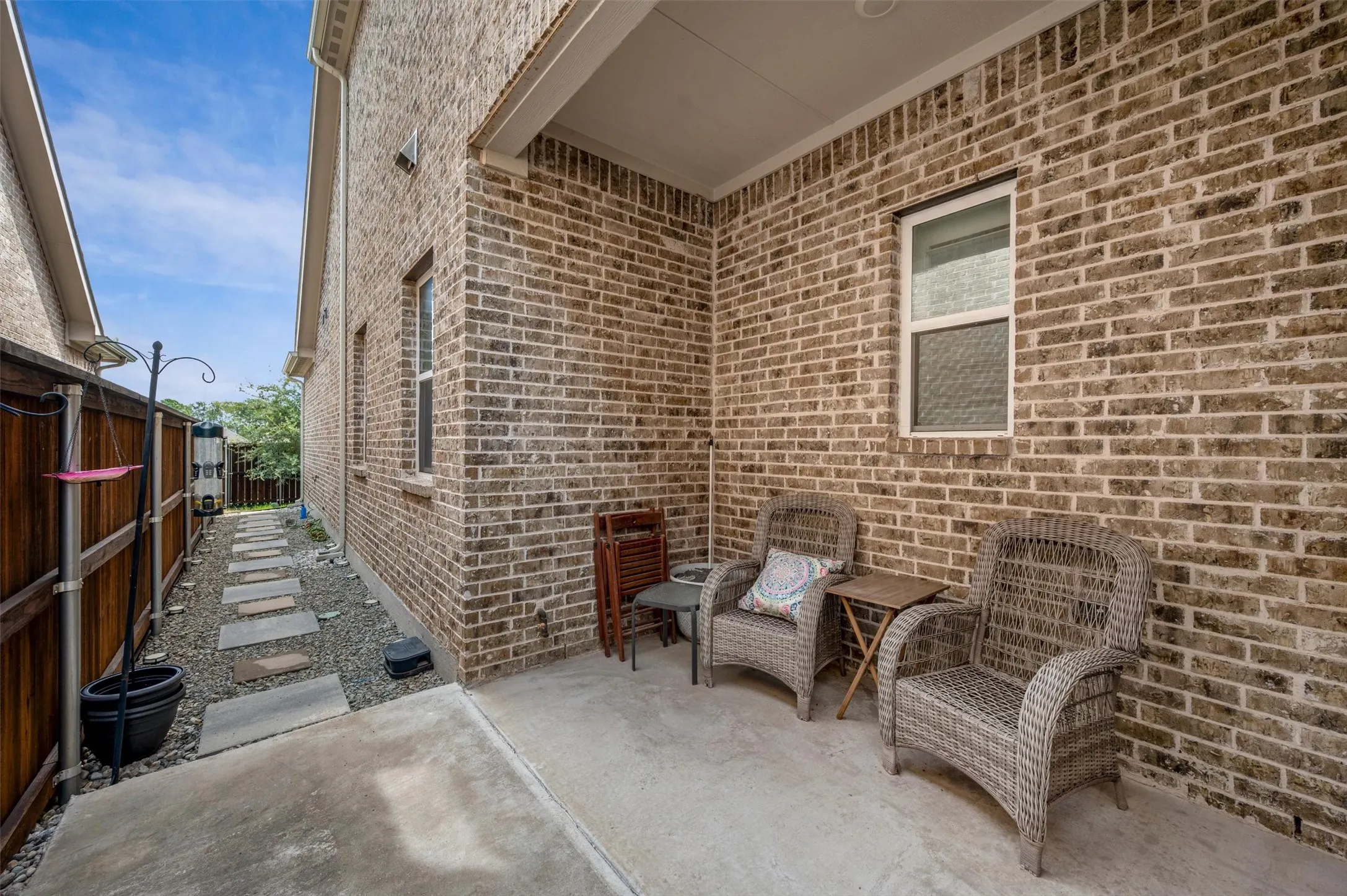 Single Family Residence For Sale in Collin County , 3209 Sarala Court, Mc Kinney, Texas 75069, 4 Bedroom, 4 Bathroom, 2 Garage spaces, 3,307 Sqft, built in 2021, mls#21379813, Real Estate Agent in Mc Kinney, Homes For Sale in Collin county, Homes For Sale in Mc Kinney, Realtor in Mc Kinney Texas, Real Estate Brokerage Independent Realty Texas, Luminita Cordes Realtor