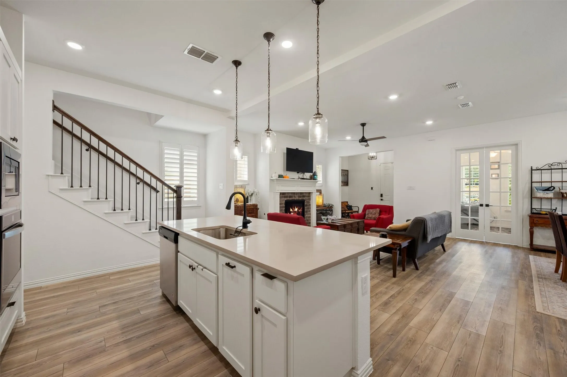 Single Family Residence For Sale in Collin County , 3209 Sarala Court, Mc Kinney, Texas 75069, 4 Bedroom, 4 Bathroom, 2 Garage spaces, 3,307 Sqft, built in 2021, mls#21379813, Real Estate Agent in Mc Kinney, Homes For Sale in Collin county, Homes For Sale in Mc Kinney, Realtor in Mc Kinney Texas, Real Estate Brokerage Independent Realty Texas, Luminita Cordes Realtor