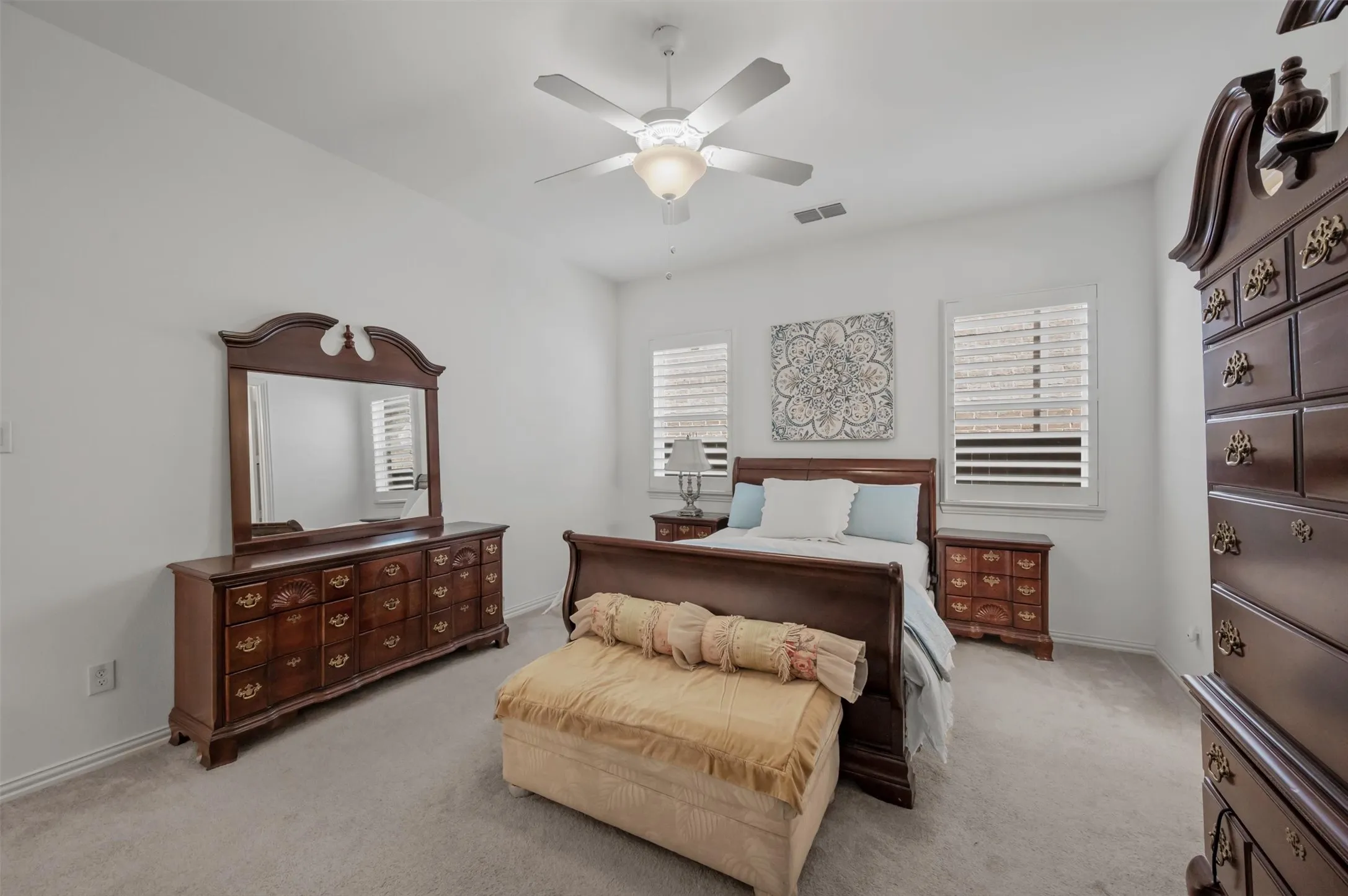 Single Family Residence For Sale in Collin County , 3209 Sarala Court, Mc Kinney, Texas 75069, 4 Bedroom, 4 Bathroom, 2 Garage spaces, 3,307 Sqft, built in 2021, mls#21379813, Real Estate Agent in Mc Kinney, Homes For Sale in Collin county, Homes For Sale in Mc Kinney, Realtor in Mc Kinney Texas, Real Estate Brokerage Independent Realty Texas, Luminita Cordes Realtor