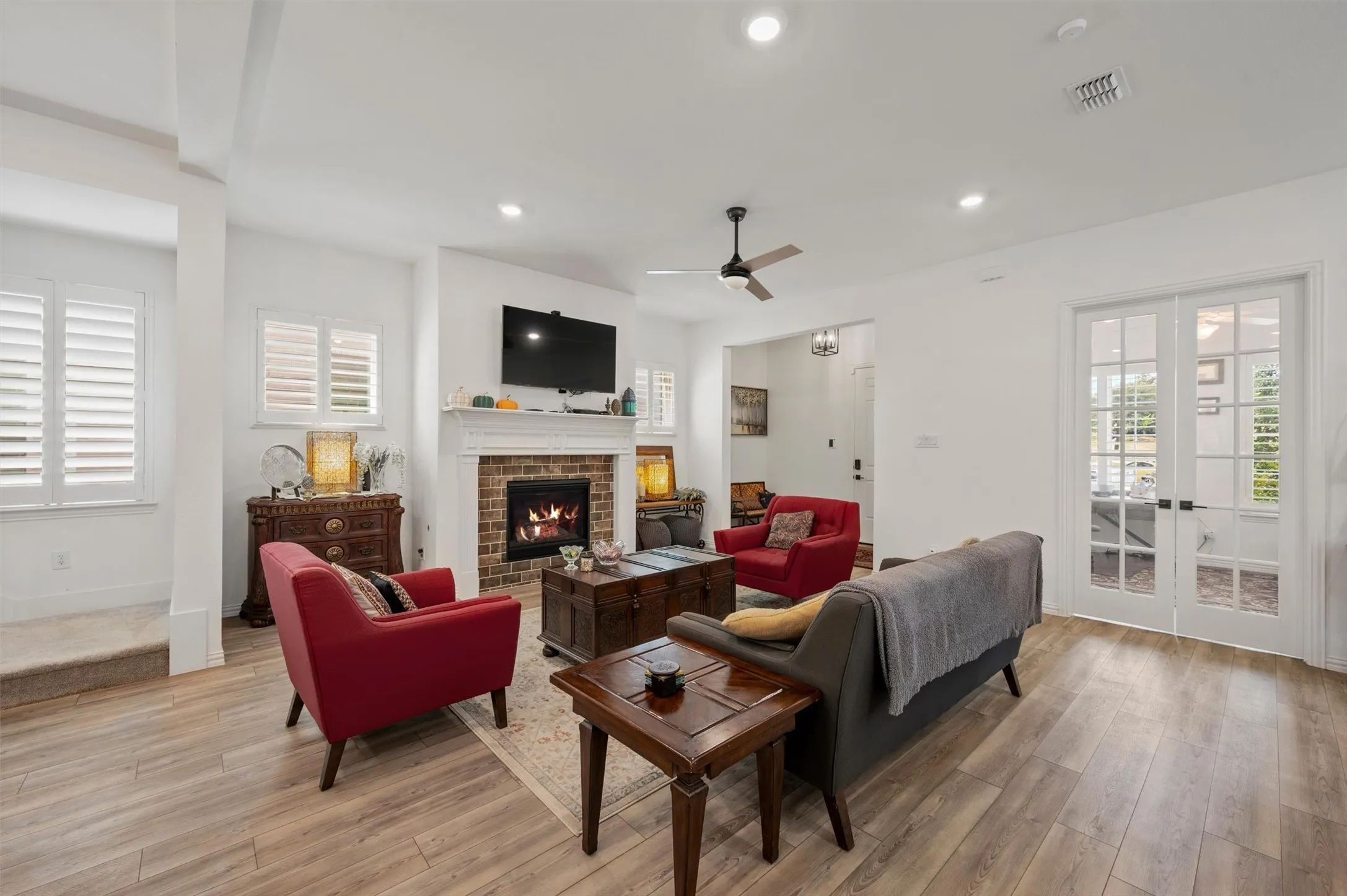 Single Family Residence For Sale in Collin County , 3209 Sarala Court, Mc Kinney, Texas 75069, 4 Bedroom, 4 Bathroom, 2 Garage spaces, 3,307 Sqft, built in 2021, mls#21379813, Real Estate Agent in Mc Kinney, Homes For Sale in Collin county, Homes For Sale in Mc Kinney, Realtor in Mc Kinney Texas, Real Estate Brokerage Independent Realty Texas, Luminita Cordes Realtor
