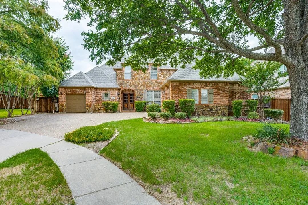 Single Family Residence For Sale in Collin County , 615 Wills Point Drive, Allen, Texas 75013, 5 Bedroom, 4 Bathroom, 3 Garage spaces, 3,527 Sqft, built in 2000, mls#21394498, Real Estate Agent in Allen, Homes For Sale in Collin county, Homes For Sale in Allen, Realtor in Allen Texas, Real Estate Brokerage Independent Realty Texas, Luminita Cordes Realtor