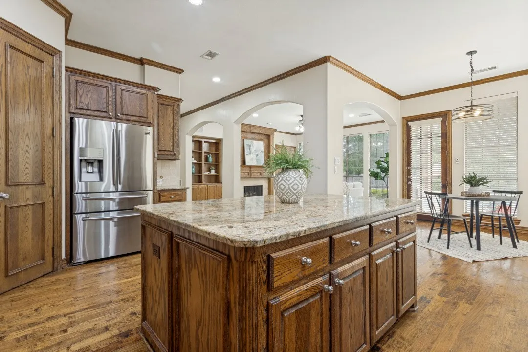 Single Family Residence For Sale in Collin County , 615 Wills Point Drive, Allen, Texas 75013, 5 Bedroom, 4 Bathroom, 3 Garage spaces, 3,527 Sqft, built in 2000, mls#21394498, Real Estate Agent in Allen, Homes For Sale in Collin county, Homes For Sale in Allen, Realtor in Allen Texas, Real Estate Brokerage Independent Realty Texas, Luminita Cordes Realtor