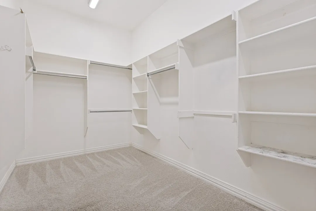 Single Family Residence For Sale in Collin County , 615 Wills Point Drive, Allen, Texas 75013, 5 Bedroom, 4 Bathroom, 3 Garage spaces, 3,527 Sqft, built in 2000, mls#21394498, Real Estate Agent in Allen, Homes For Sale in Collin county, Homes For Sale in Allen, Realtor in Allen Texas, Real Estate Brokerage Independent Realty Texas, Luminita Cordes Realtor