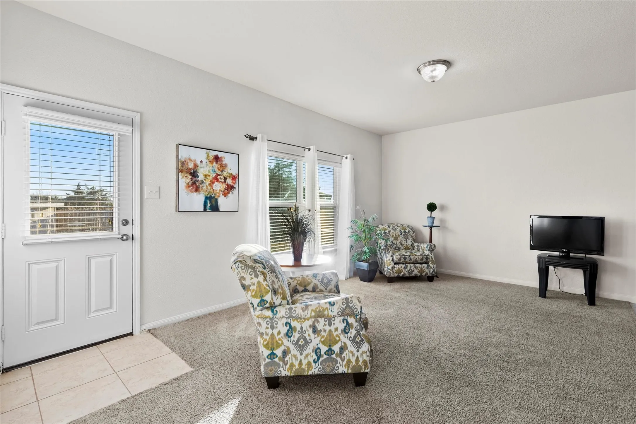 Single Family Residence For Sale in Kaufman County , 2112 Foxglove Court, Forney, Texas 75126, 5 Bedroom, 3 Bathroom, 2 Garage spaces, 2,724 Sqft, built in 2014, mls#21394926, Real Estate Agent in Forney, Homes For Sale in Kaufman county, Homes For Sale in Forney, Realtor in Forney Texas, Real Estate Brokerage Independent Realty Texas, Luminita Cordes Realtor