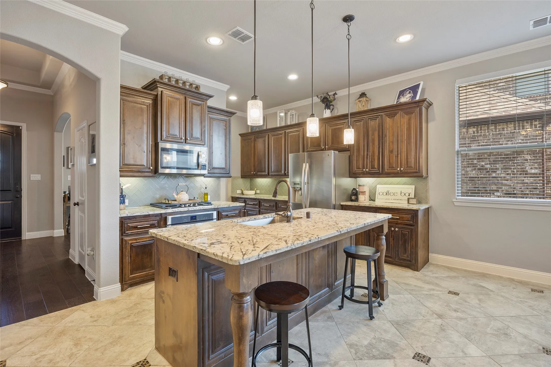 Single Family Residence For Sale in Rockwall County , 1649 Mannheim Drive, Rockwall, Texas 75032, 4 Bedroom, 2 Bathroom, 2 Garage spaces, 2,178 Sqft, built in 2018, mls#21393420, Real Estate Agent in Rockwall, Homes For Sale in Rockwall county, Homes For Sale in Rockwall, Realtor in Rockwall Texas, Real Estate Brokerage Independent Realty Texas, Luminita Cordes Realtor