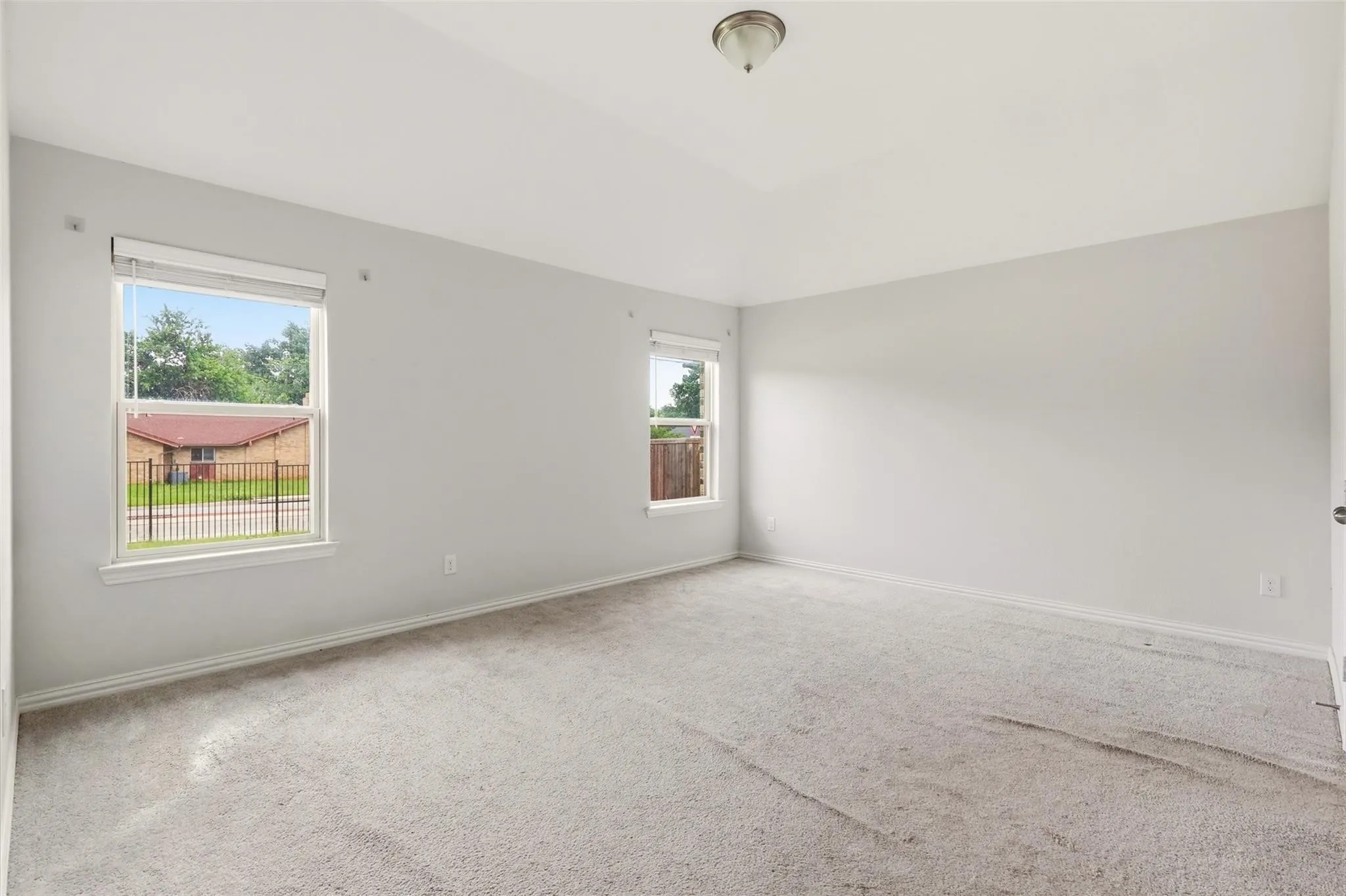 Single Family Residence For Rent in Denton County , 2704 Dancing Flame Drive, Denton, Texas 76201, 3 Bedroom, 3 Bathroom, 2 Garage spaces, 2,366 Sqft, built in 2020, mls#21393160, Real Estate Agent in Denton, Homes For Rent in Denton county, Homes For Rent in Denton, Realtor in Denton Texas, Real Estate Brokerage Independent Realty Texas, Luminita Cordes Realtor