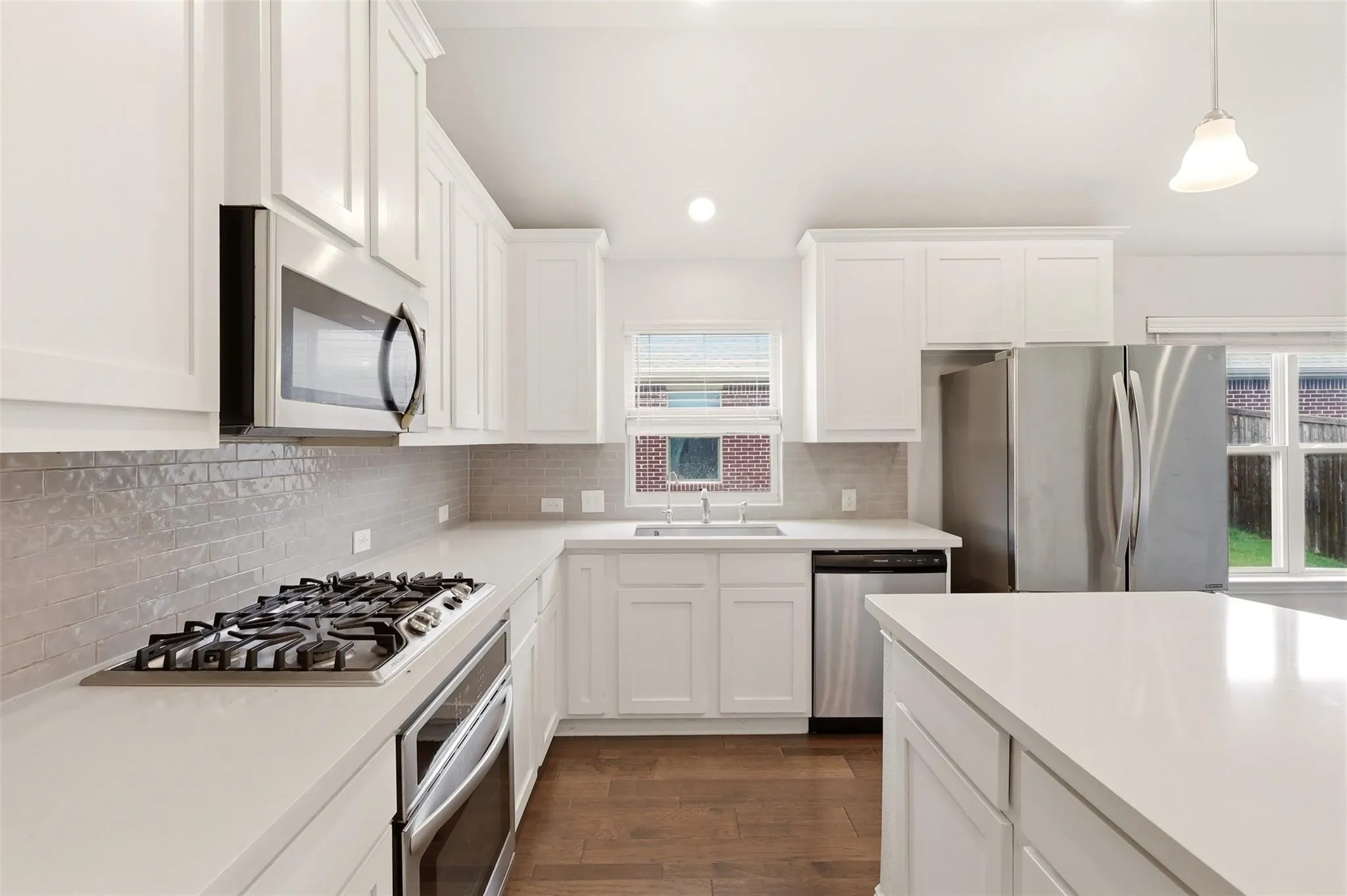 Single Family Residence For Rent in Denton County , 2704 Dancing Flame Drive, Denton, Texas 76201, 3 Bedroom, 3 Bathroom, 2 Garage spaces, 2,366 Sqft, built in 2020, mls#21393160, Real Estate Agent in Denton, Homes For Rent in Denton county, Homes For Rent in Denton, Realtor in Denton Texas, Real Estate Brokerage Independent Realty Texas, Luminita Cordes Realtor