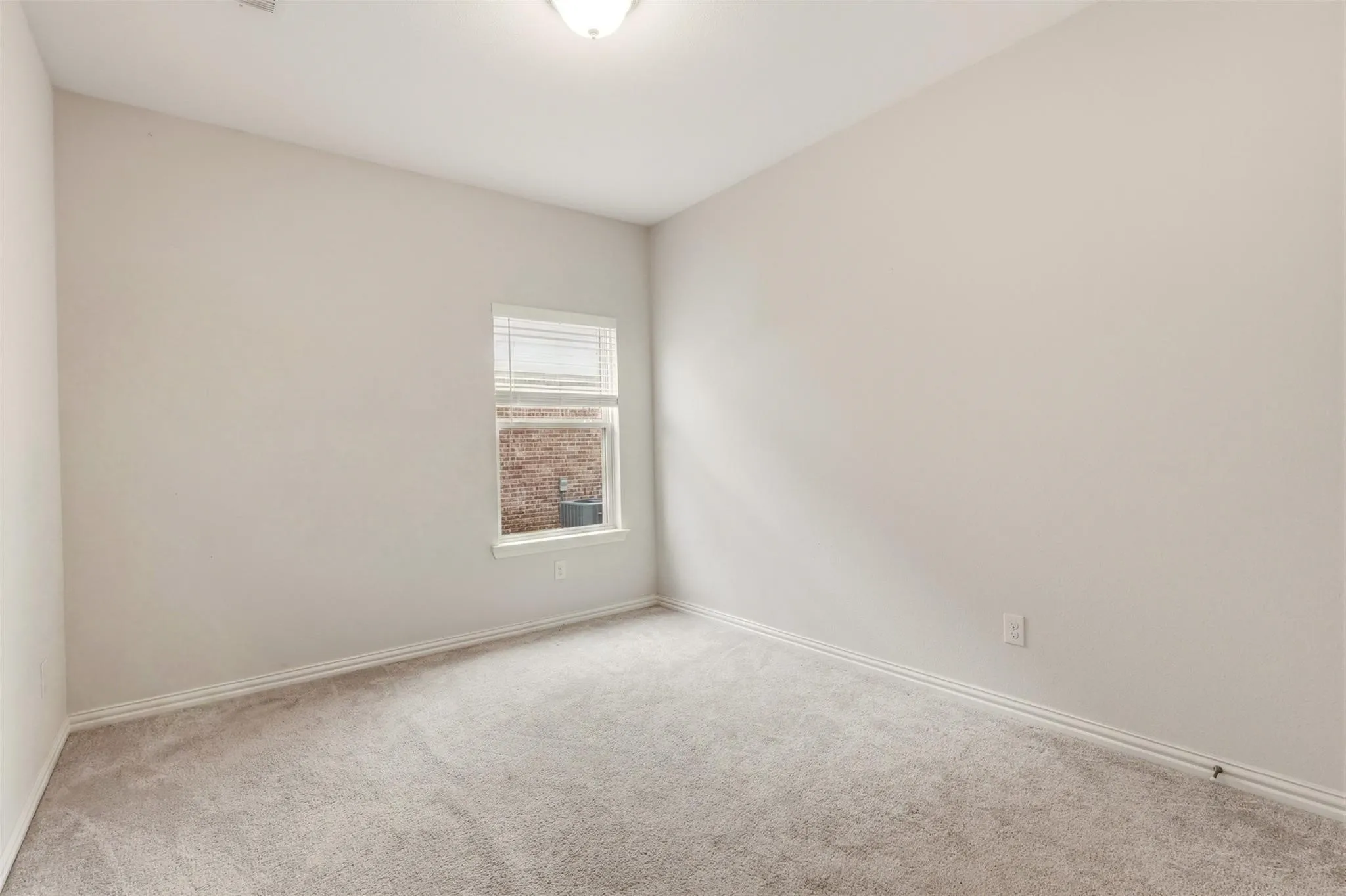 Single Family Residence For Rent in Denton County , 2704 Dancing Flame Drive, Denton, Texas 76201, 3 Bedroom, 3 Bathroom, 2 Garage spaces, 2,366 Sqft, built in 2020, mls#21393160, Real Estate Agent in Denton, Homes For Rent in Denton county, Homes For Rent in Denton, Realtor in Denton Texas, Real Estate Brokerage Independent Realty Texas, Luminita Cordes Realtor