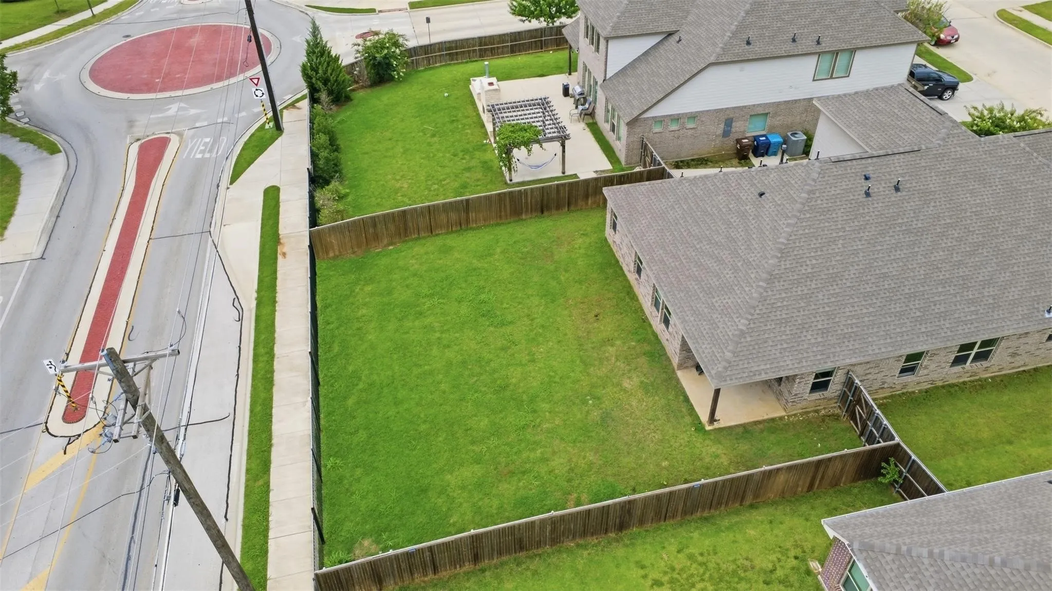 Single Family Residence For Rent in Denton County , 2704 Dancing Flame Drive, Denton, Texas 76201, 3 Bedroom, 3 Bathroom, 2 Garage spaces, 2,366 Sqft, built in 2020, mls#21393160, Real Estate Agent in Denton, Homes For Rent in Denton county, Homes For Rent in Denton, Realtor in Denton Texas, Real Estate Brokerage Independent Realty Texas, Luminita Cordes Realtor