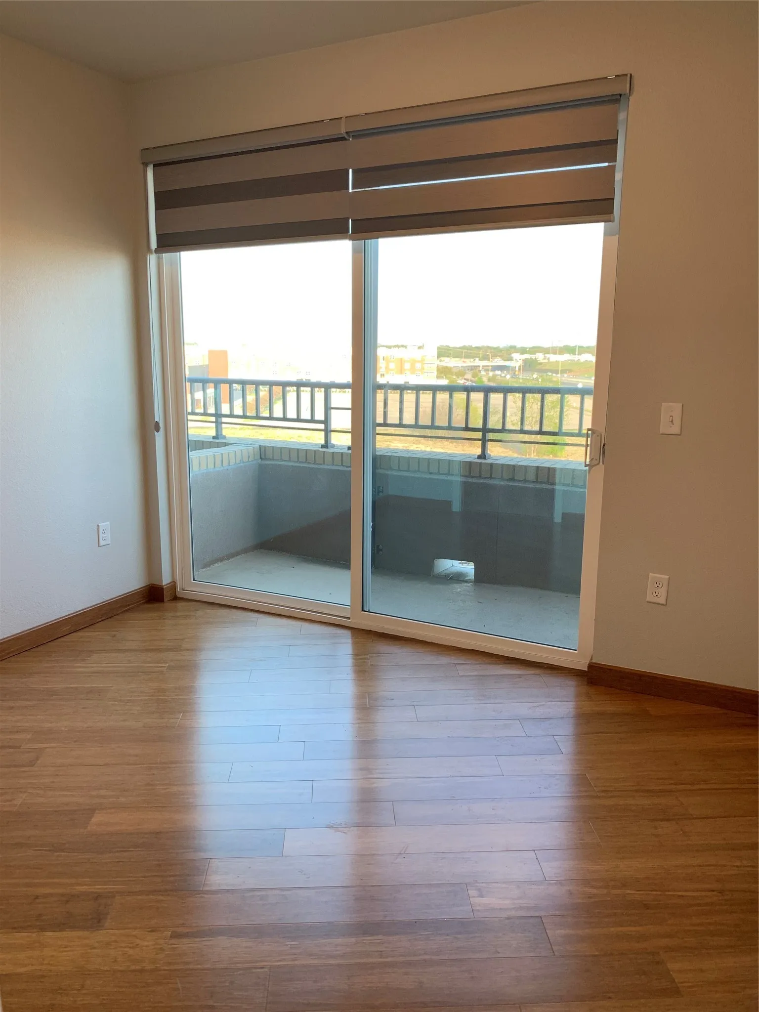 Condominium For Rent in Dallas County , 1220 W Trinity Mills Road 5003, Carrollton, Texas 75006, 1 Bedroom, 1 Bathroom, Garage spaces, 668 Sqft, built in 2017, mls#21393339, Real Estate Agent in Carrollton, Homes For Rent in Dallas county, Homes For Rent in Carrollton, Realtor in Carrollton Texas, Real Estate Brokerage Independent Realty Texas, Luminita Cordes Realtor