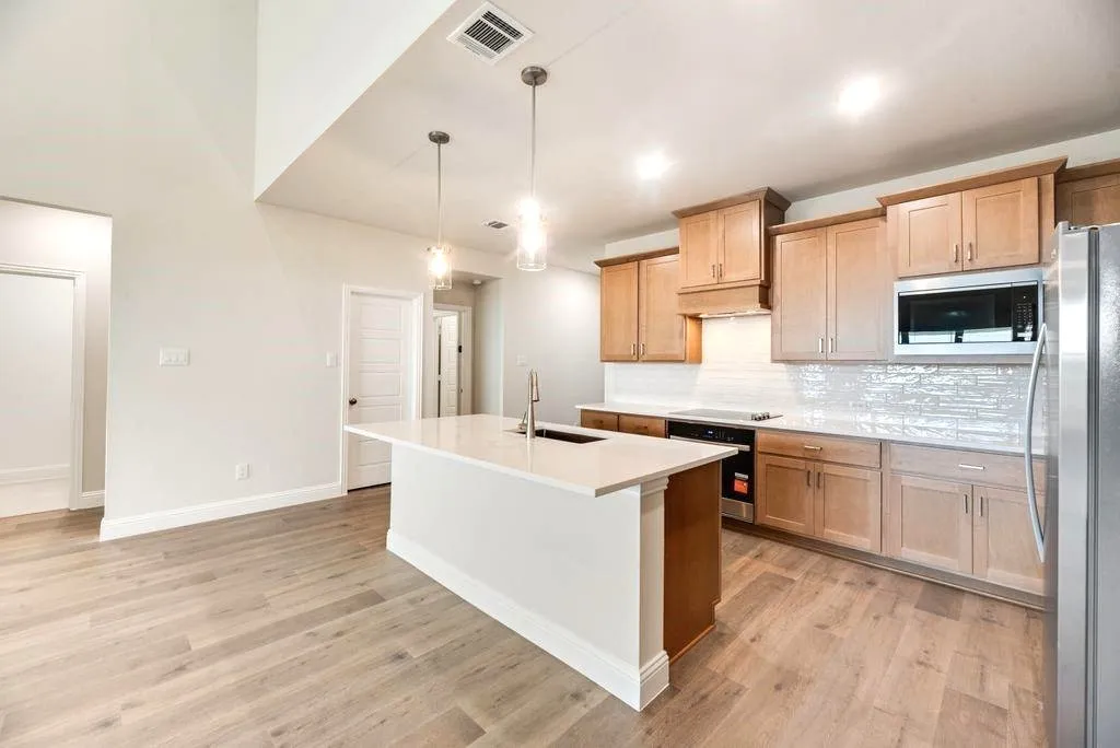 Single Family Residence For Sale in Grayson County , 1050 Birdie Street, Gunter, Texas 75058, 4 Bedroom, 3 Bathroom, 2 Garage spaces, 2,530 Sqft, built in 2026, mls#21394789, Real Estate Agent in Gunter, Homes For Sale in Grayson county, Homes For Sale in Gunter, Realtor in Gunter Texas, Real Estate Brokerage Independent Realty Texas, Luminita Cordes Realtor