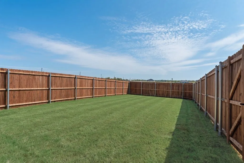 Single Family Residence For Sale in Grayson County , 1050 Birdie Street, Gunter, Texas 75058, 4 Bedroom, 3 Bathroom, 2 Garage spaces, 2,530 Sqft, built in 2026, mls#21394789, Real Estate Agent in Gunter, Homes For Sale in Grayson county, Homes For Sale in Gunter, Realtor in Gunter Texas, Real Estate Brokerage Independent Realty Texas, Luminita Cordes Realtor