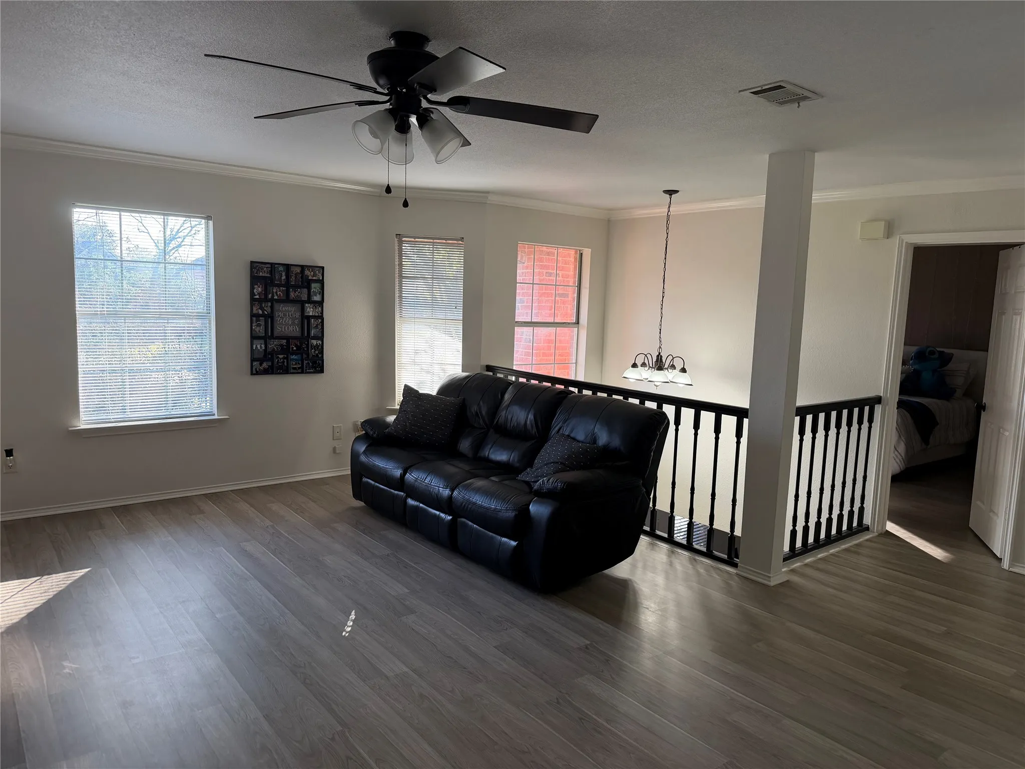 Single Family Residence For Sale in Collin County , 23 Heritage Way, Allen, Texas 75002, 4 Bedroom, 3 Bathroom, 2 Garage spaces, 3,173 Sqft, built in 1992, mls#21393694, Real Estate Agent in Allen, Homes For Sale in Collin county, Homes For Sale in Allen, Realtor in Allen Texas, Real Estate Brokerage Independent Realty Texas, Luminita Cordes Realtor