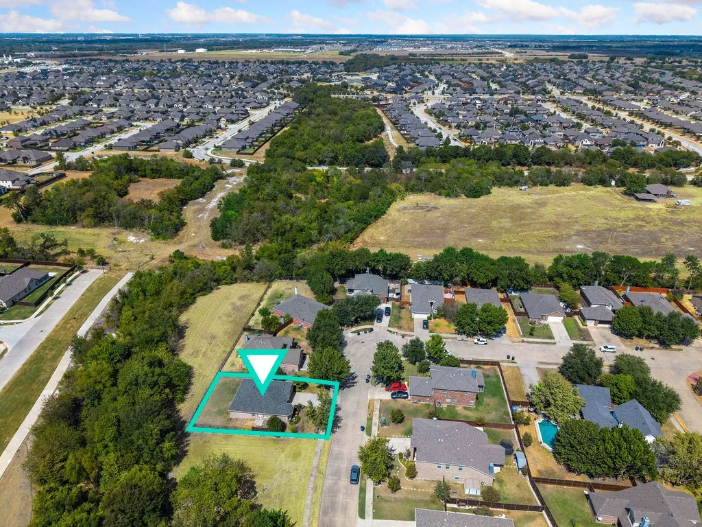 Single Family Residence For Sale