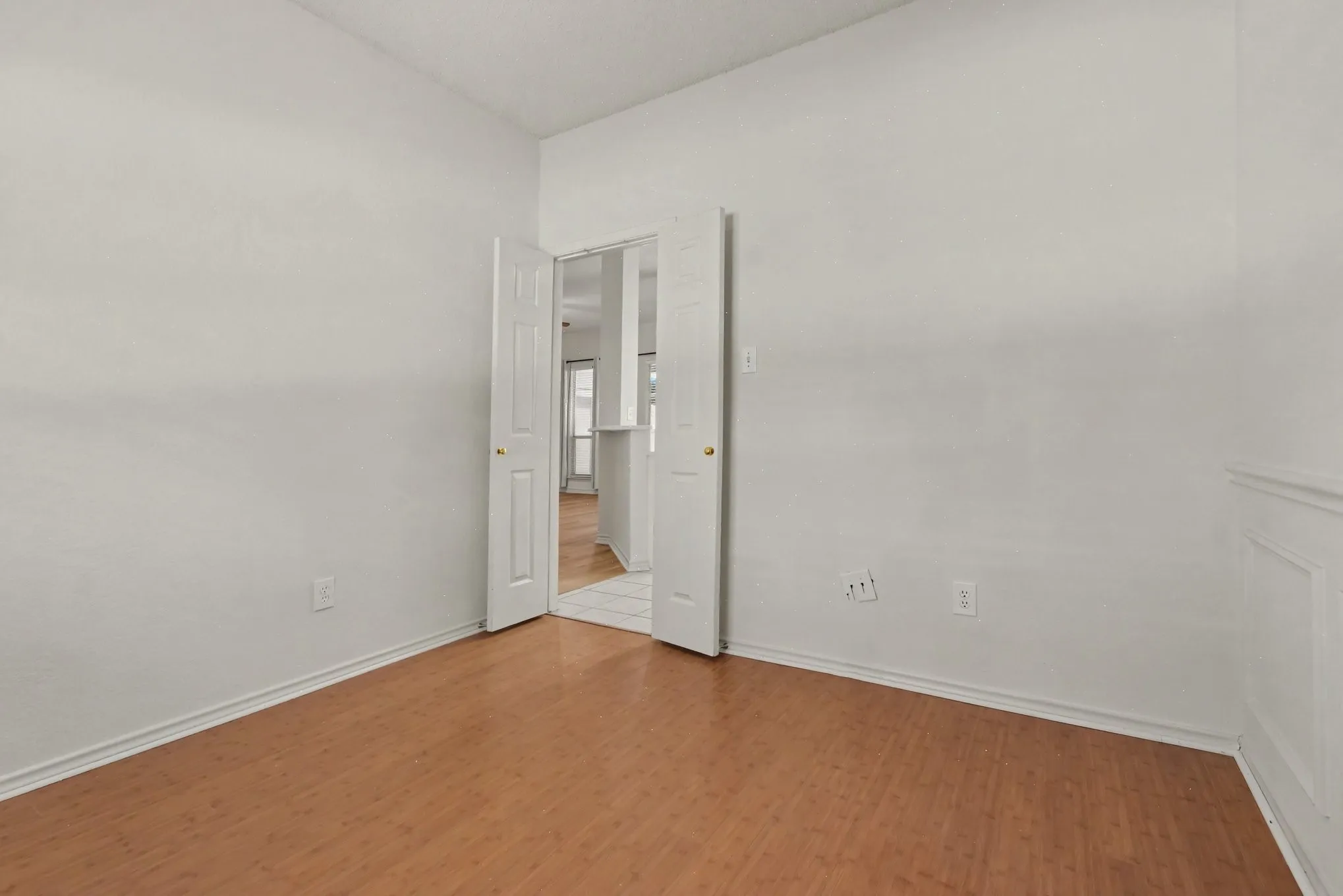 Single Family Residence For Rent in Collin County , 1306 Woodmont Drive, Allen, Texas 75002, 3 Bedroom, 2 Bathroom, 2 Garage spaces, 1,980 Sqft, built in 1997, mls#21395115, Real Estate Agent in Allen, Homes For Rent in Collin county, Homes For Rent in Allen, Realtor in Allen Texas, Real Estate Brokerage Independent Realty Texas, Luminita Cordes Realtor