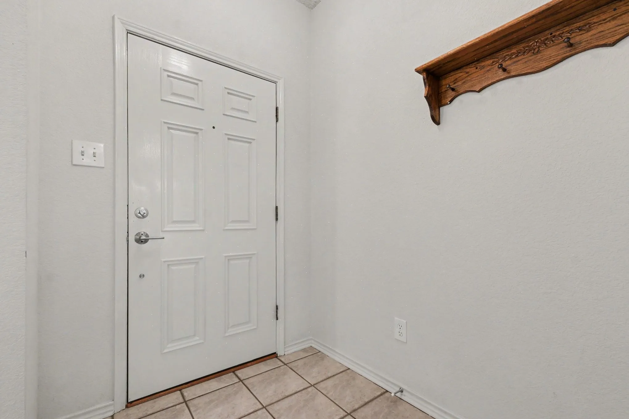 Single Family Residence For Rent in Collin County , 1306 Woodmont Drive, Allen, Texas 75002, 3 Bedroom, 2 Bathroom, 2 Garage spaces, 1,980 Sqft, built in 1997, mls#21395115, Real Estate Agent in Allen, Homes For Rent in Collin county, Homes For Rent in Allen, Realtor in Allen Texas, Real Estate Brokerage Independent Realty Texas, Luminita Cordes Realtor