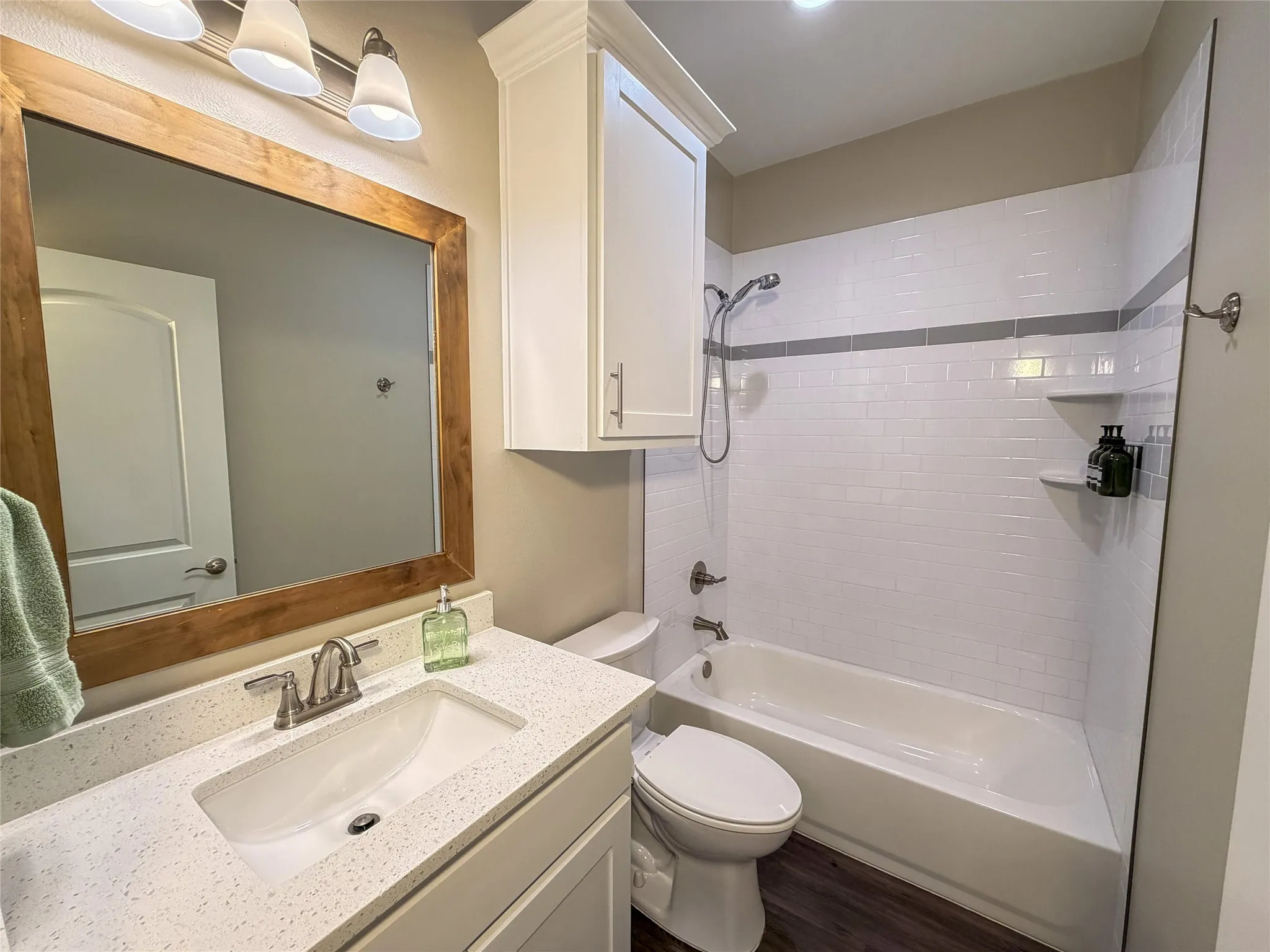 Single Family Residence For Sale in Cooke County , 214 Colt Drive, Lake Kiowa, Texas 76240, 4 Bedroom, 3 Bathroom, 3 Garage spaces, 2,025 Sqft, built in 2024, mls#21395102, Real Estate Agent in Lake Kiowa, Homes For Sale in Cooke county, Homes For Sale in Lake Kiowa, Realtor in Lake Kiowa Texas, Real Estate Brokerage Independent Realty Texas, Luminita Cordes Realtor