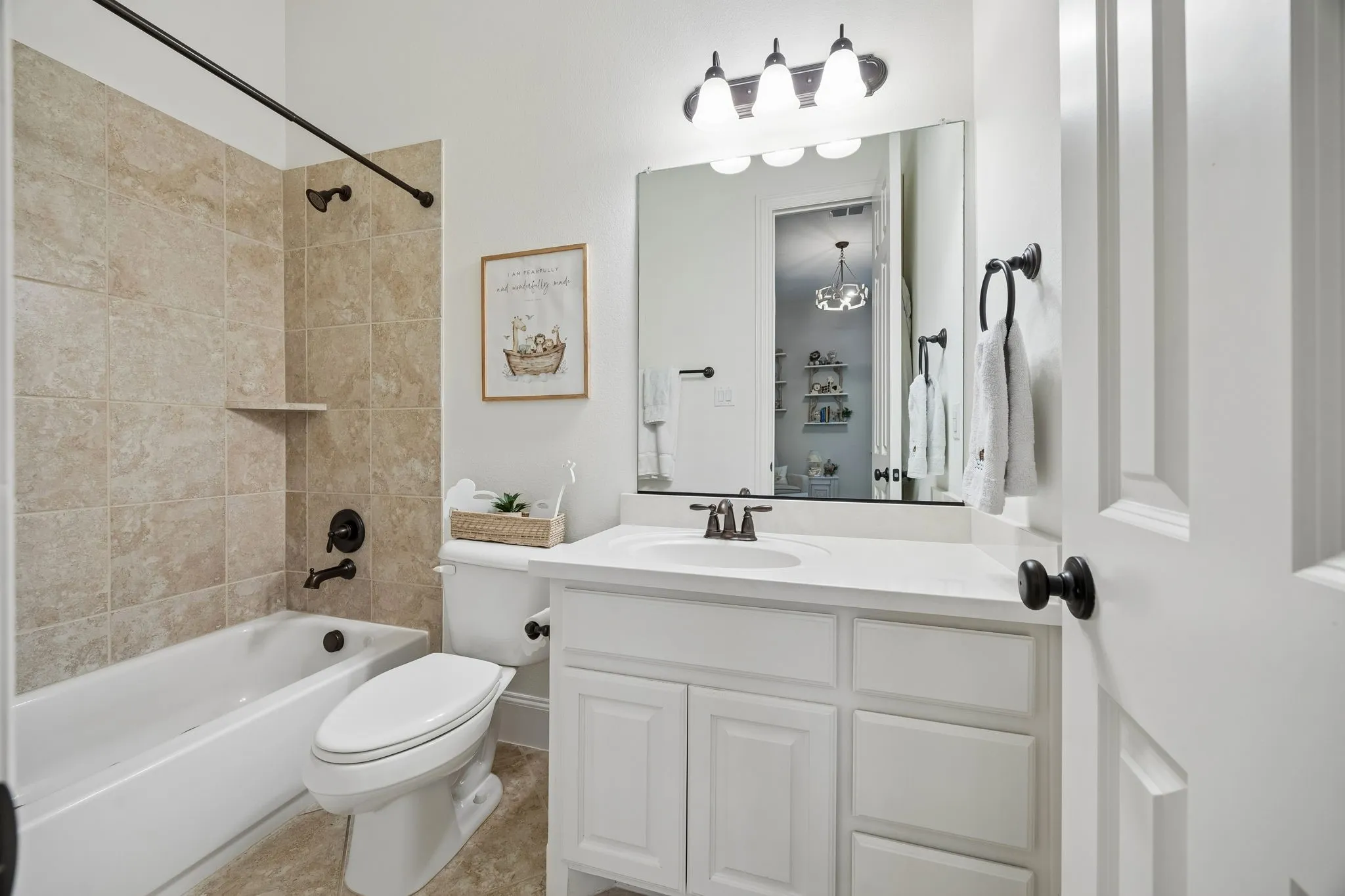 Single Family Residence For Sale in Collin County , 405 Cypress Garden Drive, Mc Kinney, Texas 75071, 4 Bedroom, 5 Bathroom, 3 Garage spaces, 3,736 Sqft, built in 2015, mls#21395078, Real Estate Agent in Mc Kinney, Homes For Sale in Collin county, Homes For Sale in Mc Kinney, Realtor in Mc Kinney Texas, Real Estate Brokerage Independent Realty Texas, Luminita Cordes Realtor