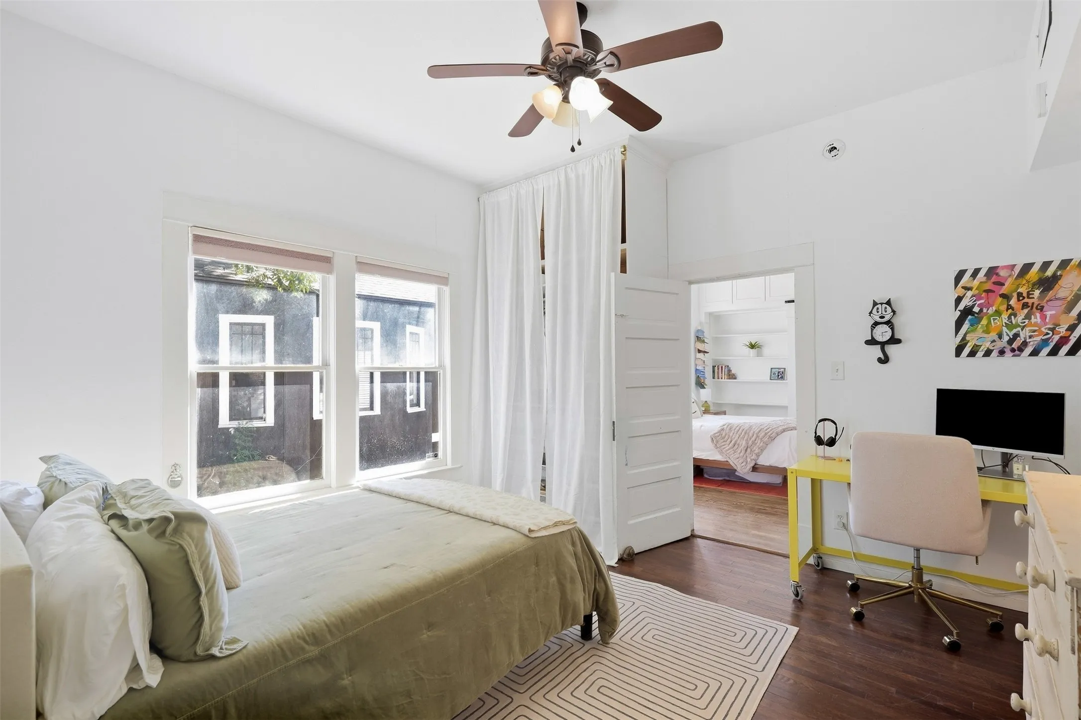 Single Family Residence For Sale in Tarrant County , 2227 College Avenue, Fort Worth, Texas 76110, 3 Bedroom, 1 Bathroom, Garage spaces, 1,397 Sqft, built in 1925, mls#21381259, Real Estate Agent in Fort Worth, Homes For Sale in Tarrant county, Homes For Sale in Fort Worth, Realtor in Fort Worth Texas, Real Estate Brokerage Independent Realty Texas, Luminita Cordes Realtor