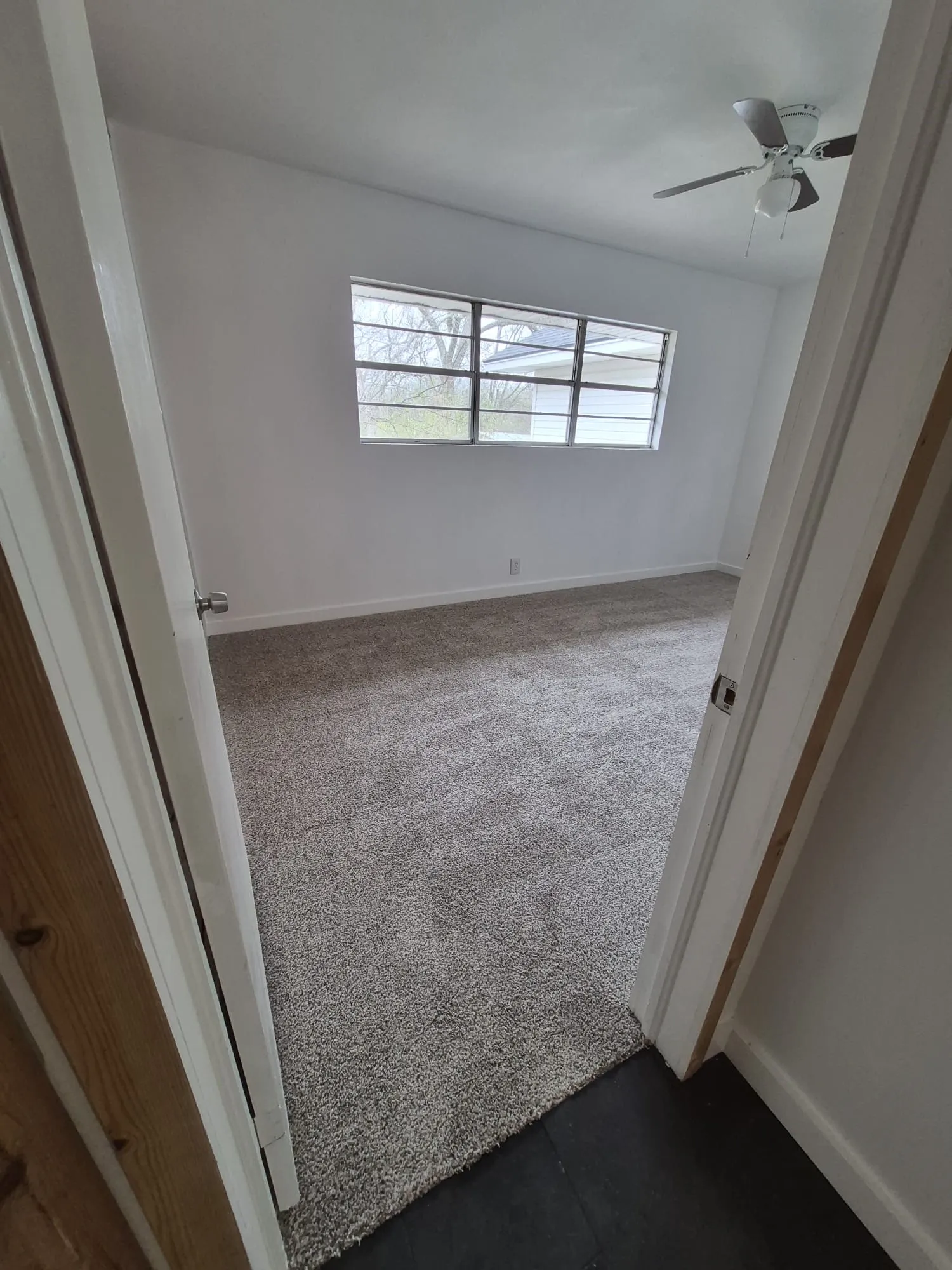 Single Family Residence For Rent in Franklin (TX) County , 120 Carthel Street, Mount Vernon, Texas 75457, 3 Bedroom, 2 Bathroom, Garage spaces, 1,436 Sqft, built in 1800, mls#21395124, Real Estate Agent in Mount Vernon, Homes For Rent in Franklin (TX) county, Homes For Rent in Mount Vernon, Realtor in Mount Vernon Texas, Real Estate Brokerage Independent Realty Texas, Luminita Cordes Realtor