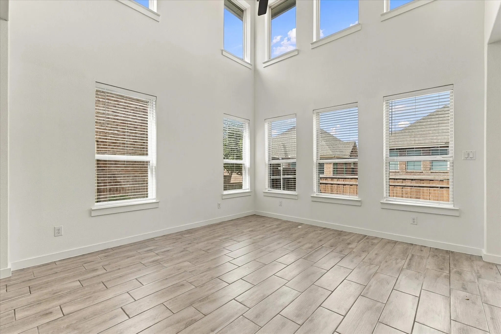 Abundant natural light