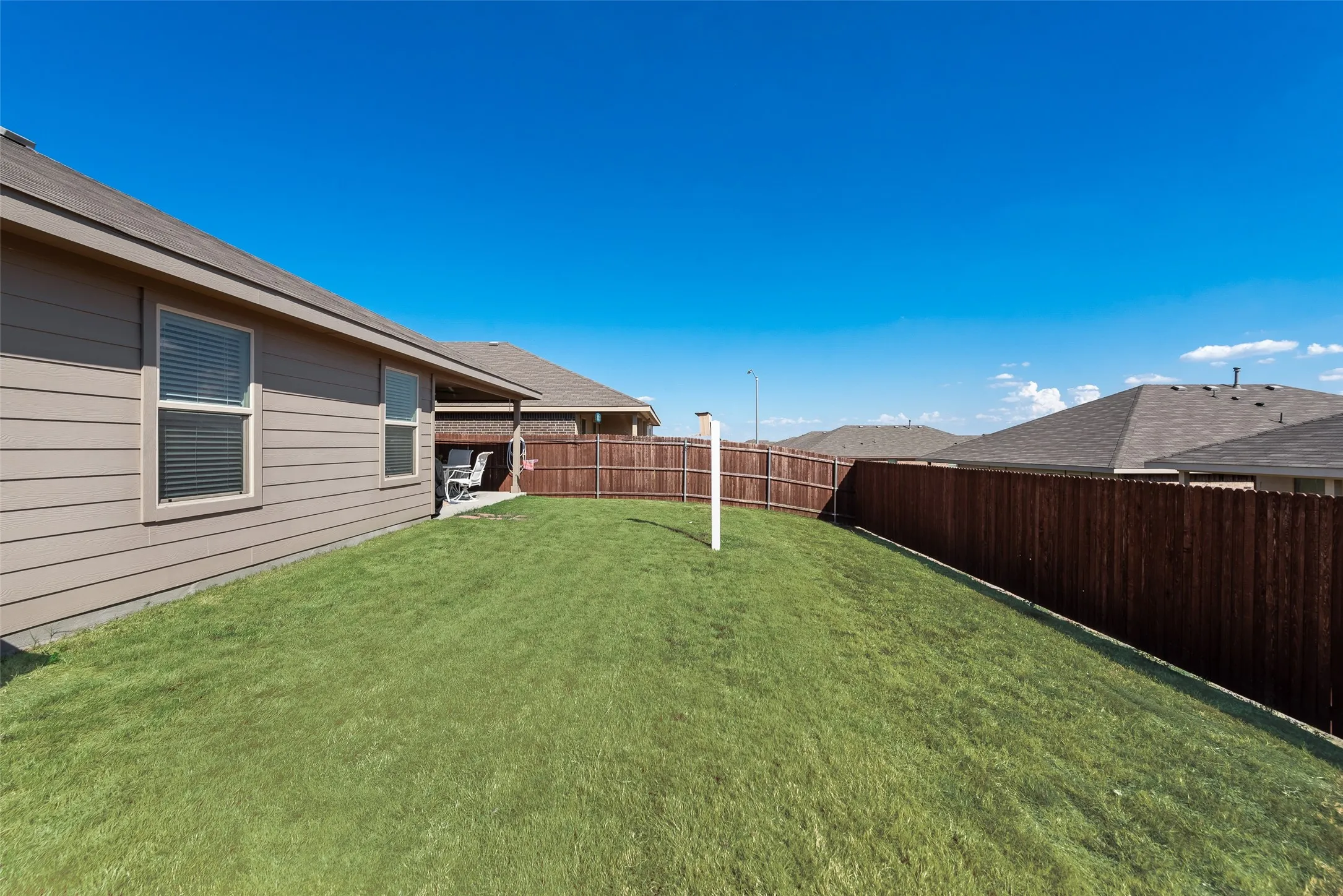 Single Family Residence For Sale in Denton County , 705 Whitecomb Lane, Justin, Texas 76247, 3 Bedroom, 2 Bathroom, 2 Garage spaces, 1,552 Sqft, built in 2023, mls#21393169, Real Estate Agent in Justin, Homes For Sale in Denton county, Homes For Sale in Justin, Realtor in Justin Texas, Real Estate Brokerage Independent Realty Texas, Luminita Cordes Realtor