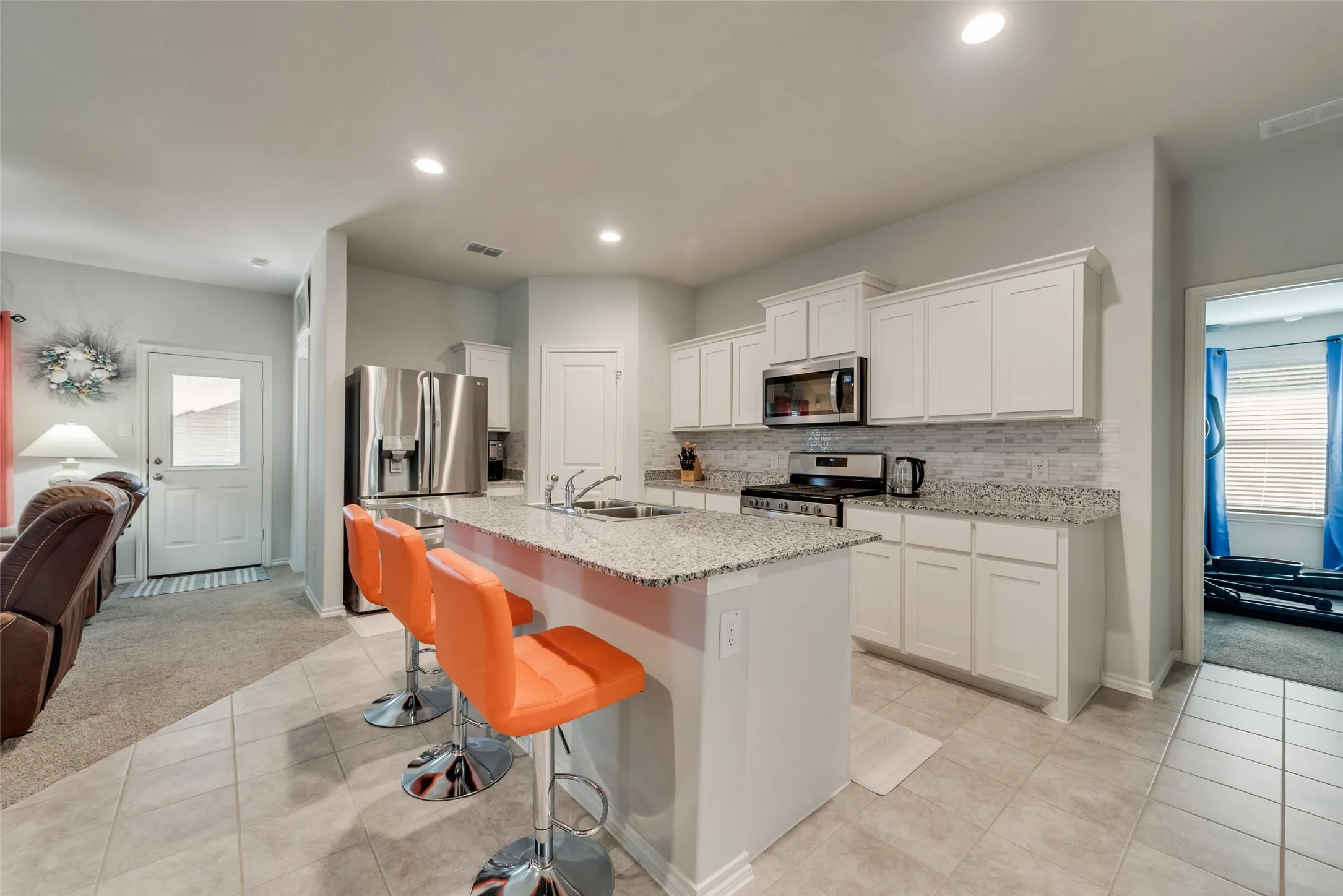 Single Family Residence For Sale in Denton County , 705 Whitecomb Lane, Justin, Texas 76247, 3 Bedroom, 2 Bathroom, 2 Garage spaces, 1,552 Sqft, built in 2023, mls#21393169, Real Estate Agent in Justin, Homes For Sale in Denton county, Homes For Sale in Justin, Realtor in Justin Texas, Real Estate Brokerage Independent Realty Texas, Luminita Cordes Realtor