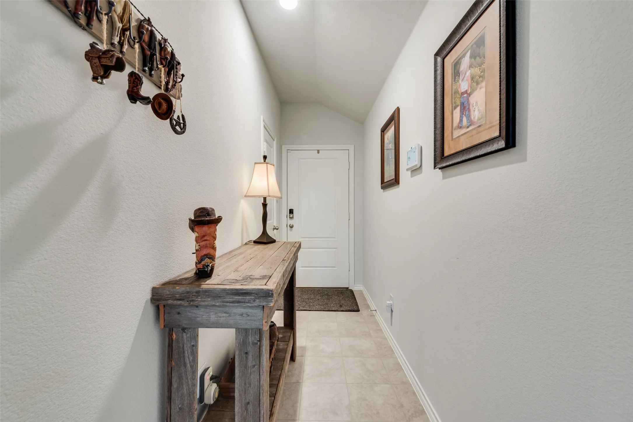 Single Family Residence For Sale in Denton County , 705 Whitecomb Lane, Justin, Texas 76247, 3 Bedroom, 2 Bathroom, 2 Garage spaces, 1,552 Sqft, built in 2023, mls#21393169, Real Estate Agent in Justin, Homes For Sale in Denton county, Homes For Sale in Justin, Realtor in Justin Texas, Real Estate Brokerage Independent Realty Texas, Luminita Cordes Realtor
