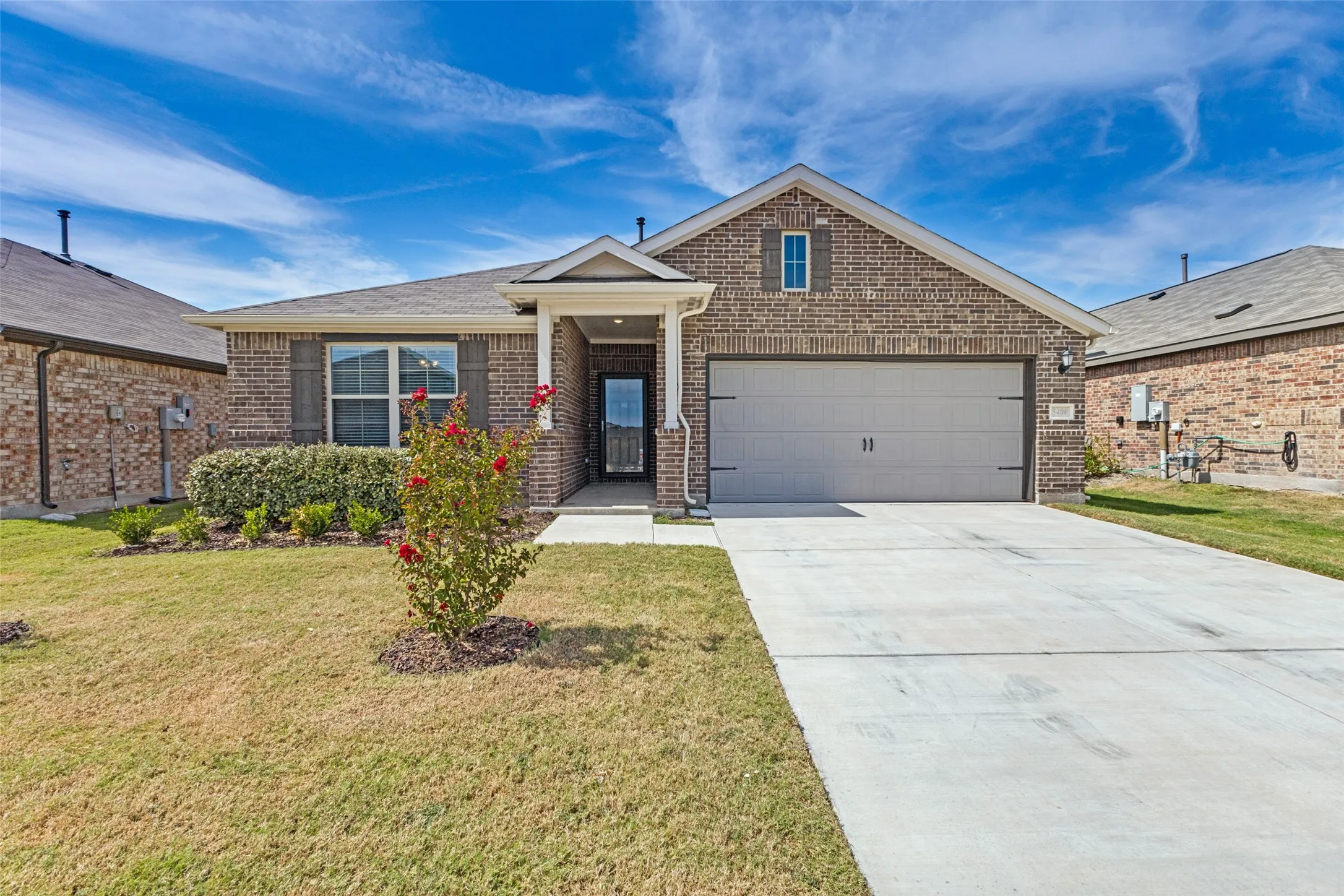 Single Family Residence For Rent in Hunt County , 5400 Agalinis Avenue, Royse City, Texas 75189, 3 Bedroom, 2 Bathroom, 2 Garage spaces, 1,586 Sqft, built in 2023, mls#21391426, Real Estate Agent in Royse City, Homes For Rent in Hunt county, Homes For Rent in Royse City, Realtor in Royse City Texas, Real Estate Brokerage Independent Realty Texas, Luminita Cordes Realtor