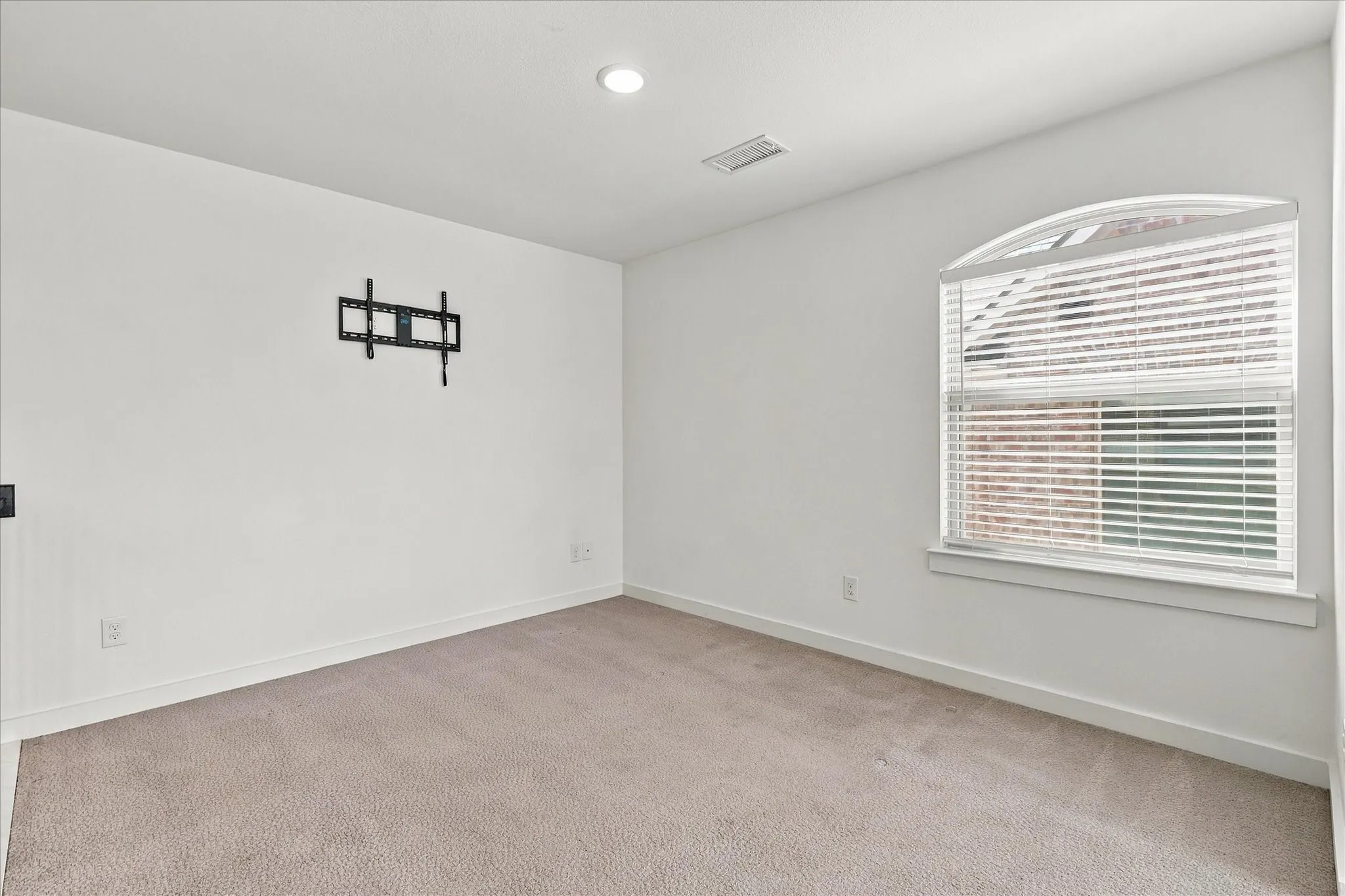 Flexible bonus space perfect for a media room, game room or second living area