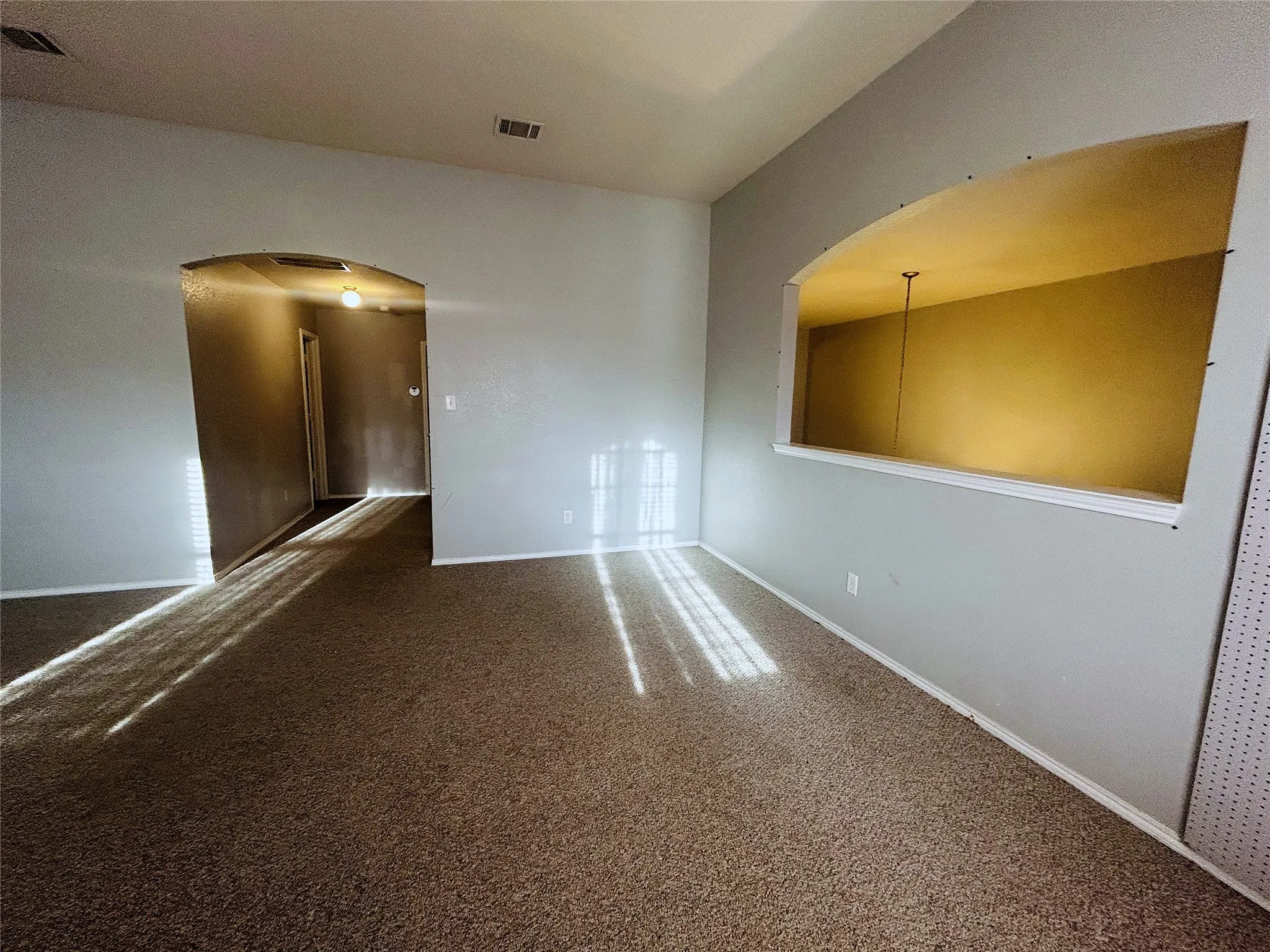 Single Family Residence For Sale in Tarrant County , 908 John Kennedy Drive, Saginaw, Texas 76179, 4 Bedroom, 3 Bathroom, 2 Garage spaces, 2,266 Sqft, built in 2010, mls#21368562, Real Estate Agent in Saginaw, Homes For Sale in Tarrant county, Homes For Sale in Saginaw, Realtor in Saginaw Texas, Real Estate Brokerage Independent Realty Texas, Luminita Cordes Realtor