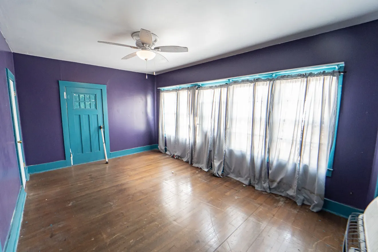 Single Family Residence For Sale in Stephens County , 901 W Hullum Street, Breckenridge, Texas 76424, 4 Bedroom, 2 Bathroom, 1 Garage spaces, 2,456 Sqft, built in 1992, mls#21393104, Real Estate Agent in Breckenridge, Homes For Sale in Stephens county, Homes For Sale in Breckenridge, Realtor in Breckenridge Texas, Real Estate Brokerage Independent Realty Texas, Luminita Cordes Realtor