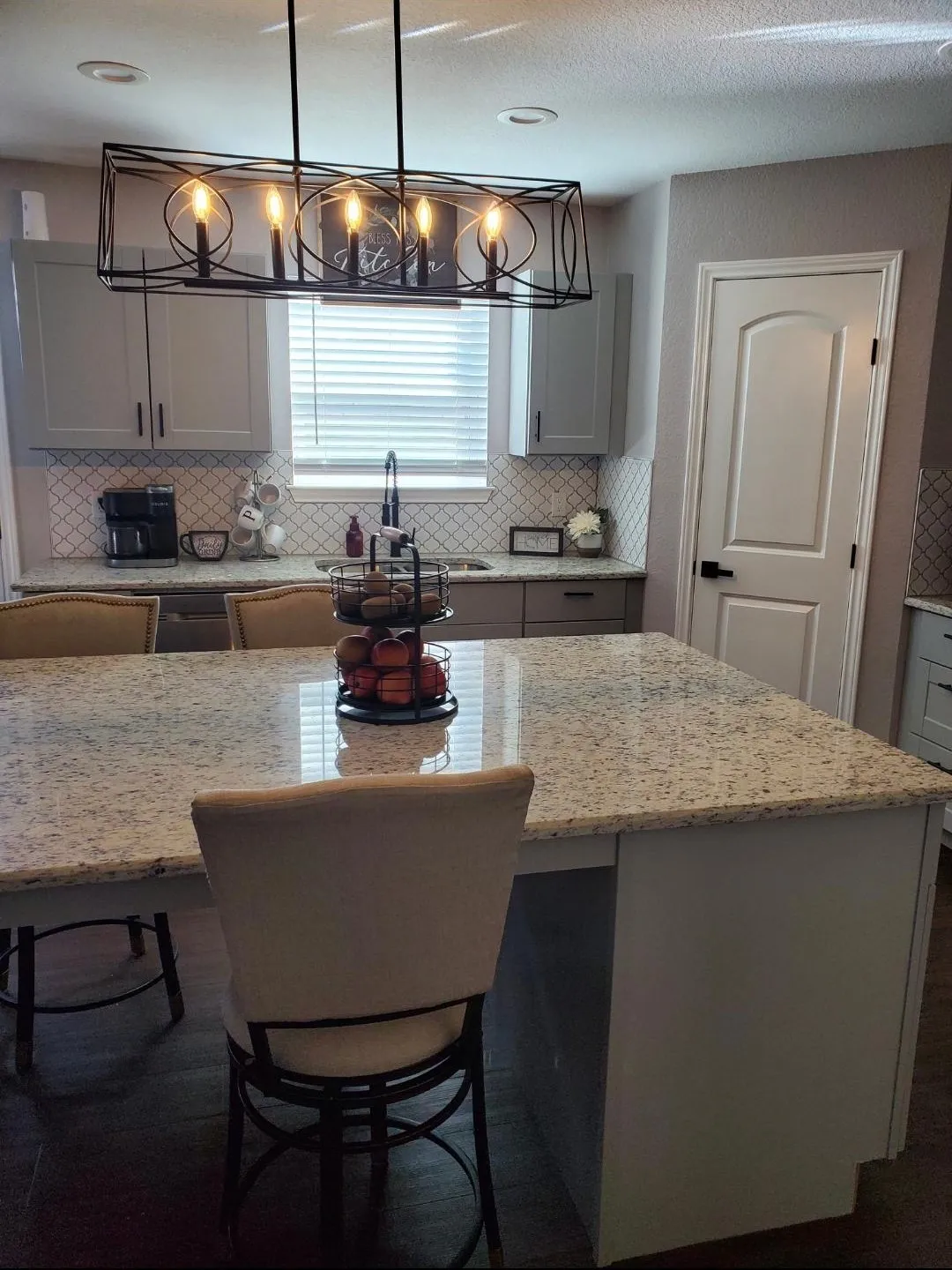 Single Family Residence For Sale in Hill County , 131 Hcr 1417, Covington, Texas 76636, 2 Bedroom, 1 Bathroom, Garage spaces, 900 Sqft, built in 2023, mls#21395137, Real Estate Agent in Covington, Homes For Sale in Hill county, Homes For Sale in Covington, Realtor in Covington Texas, Real Estate Brokerage Independent Realty Texas, Luminita Cordes Realtor