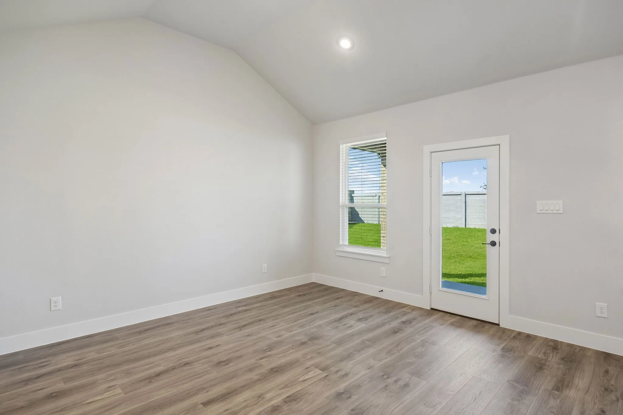 Single Family Residence For Sale in Collin County , 3105 Trowbridge Lane, Mc Kinney, Texas 75071, 5 Bedroom, 4 Bathroom, 2 Garage spaces, 2,714 Sqft, built in 2026, mls#21390797, Real Estate Agent in Mc Kinney, Homes For Sale in Collin county, Homes For Sale in Mc Kinney, Realtor in Mc Kinney Texas, Real Estate Brokerage Independent Realty Texas, Luminita Cordes Realtor