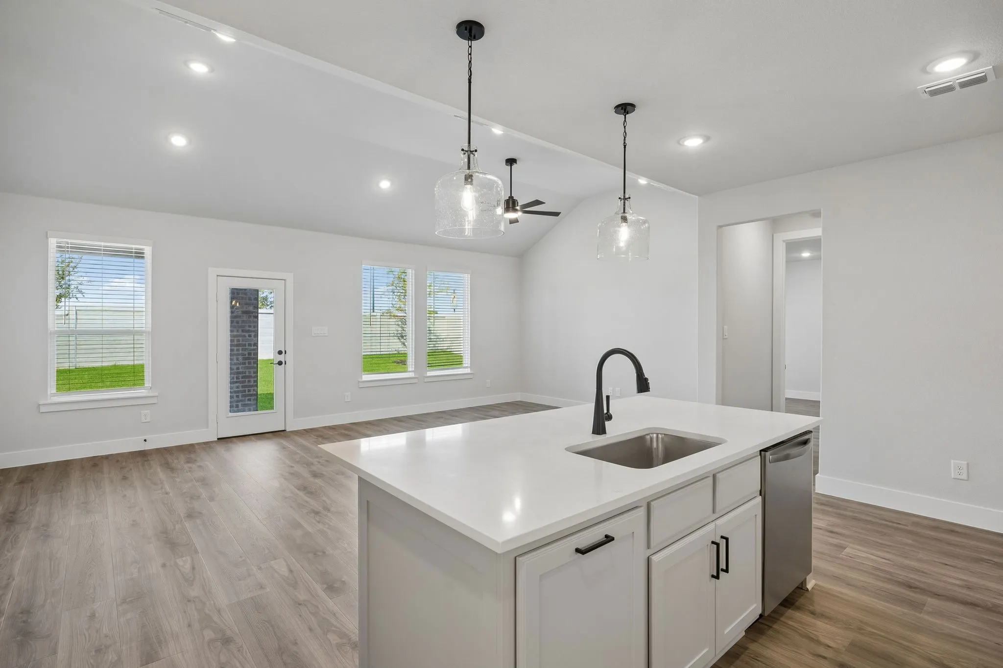 Single Family Residence For Sale in Collin County , 3105 Trowbridge Lane, Mc Kinney, Texas 75071, 5 Bedroom, 4 Bathroom, 2 Garage spaces, 2,714 Sqft, built in 2026, mls#21390797, Real Estate Agent in Mc Kinney, Homes For Sale in Collin county, Homes For Sale in Mc Kinney, Realtor in Mc Kinney Texas, Real Estate Brokerage Independent Realty Texas, Luminita Cordes Realtor