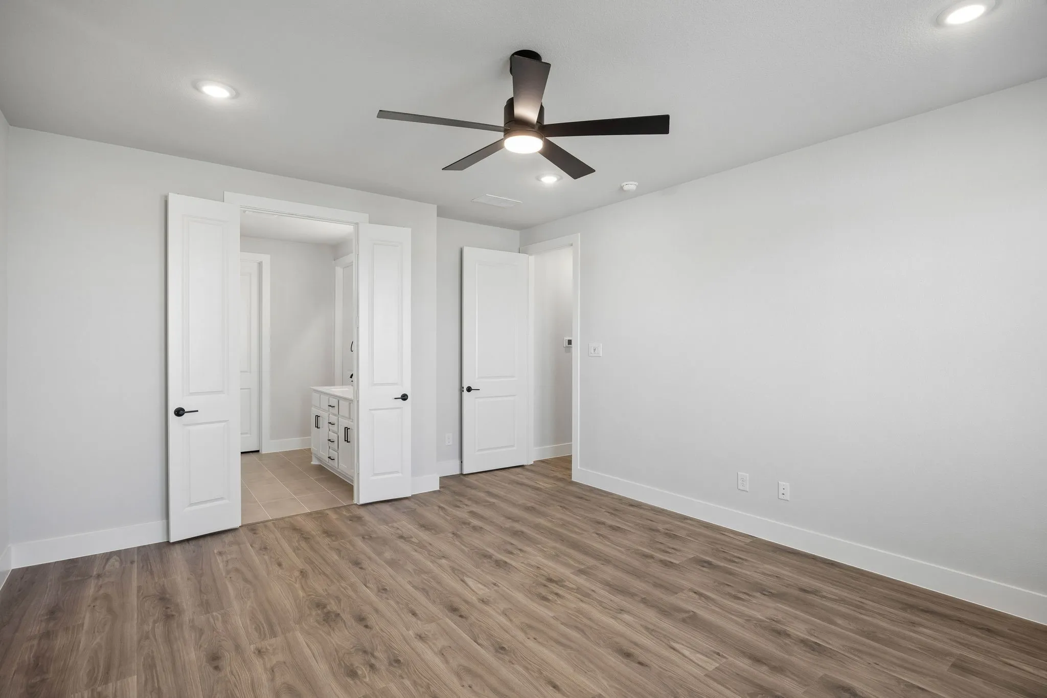 Single Family Residence For Sale in Collin County , 3105 Trowbridge Lane, Mc Kinney, Texas 75071, 5 Bedroom, 4 Bathroom, 2 Garage spaces, 2,714 Sqft, built in 2026, mls#21390797, Real Estate Agent in Mc Kinney, Homes For Sale in Collin county, Homes For Sale in Mc Kinney, Realtor in Mc Kinney Texas, Real Estate Brokerage Independent Realty Texas, Luminita Cordes Realtor