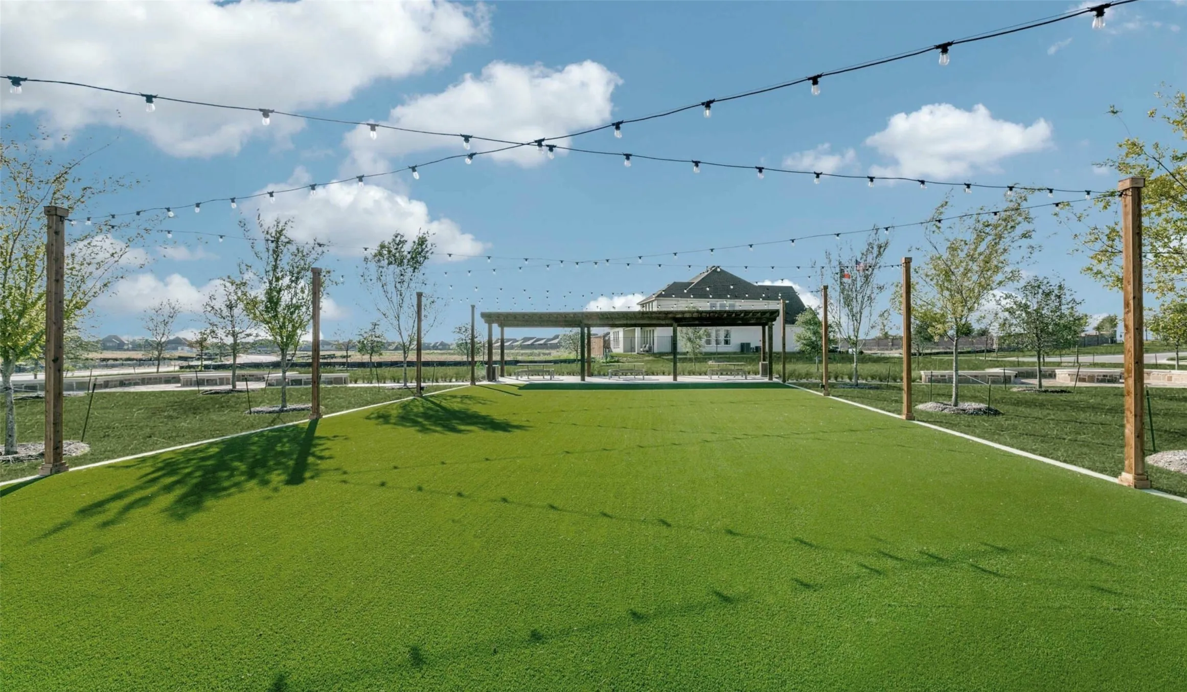 Beautiful outdoor community gatherings are waiting for you at Stacy Crossing!