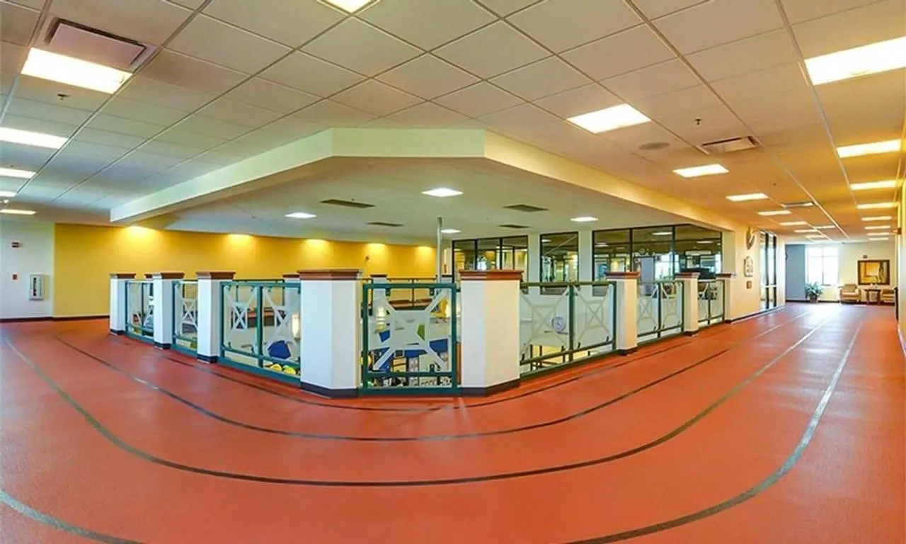 Main Amenity Center Walking Track