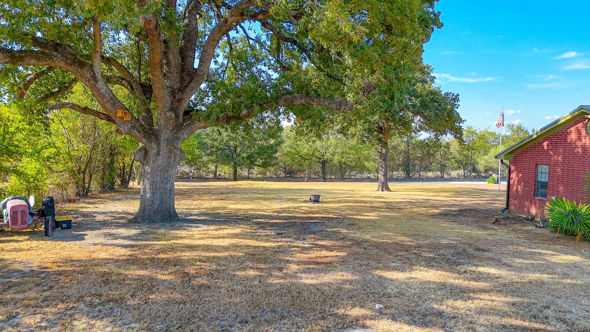 Single Family Residence For Sale in Navarro County , 14082 County Road 3140, Kerens, Texas 75144, 3 Bedroom, 2 Bathroom, 2 Garage spaces, 1,753 Sqft, built in 1999, mls#21394731, Real Estate Agent in Kerens, Homes For Sale in Navarro county, Homes For Sale in Kerens, Realtor in Kerens Texas, Real Estate Brokerage Independent Realty Texas, Luminita Cordes Realtor