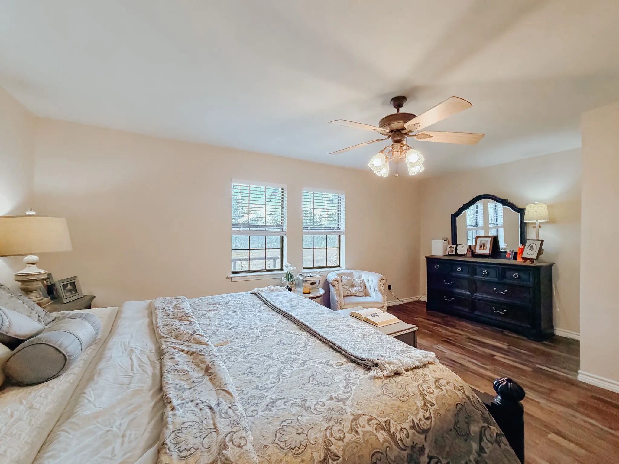 Single Family Residence For Sale in Navarro County , 14082 County Road 3140, Kerens, Texas 75144, 3 Bedroom, 2 Bathroom, 2 Garage spaces, 1,753 Sqft, built in 1999, mls#21394731, Real Estate Agent in Kerens, Homes For Sale in Navarro county, Homes For Sale in Kerens, Realtor in Kerens Texas, Real Estate Brokerage Independent Realty Texas, Luminita Cordes Realtor