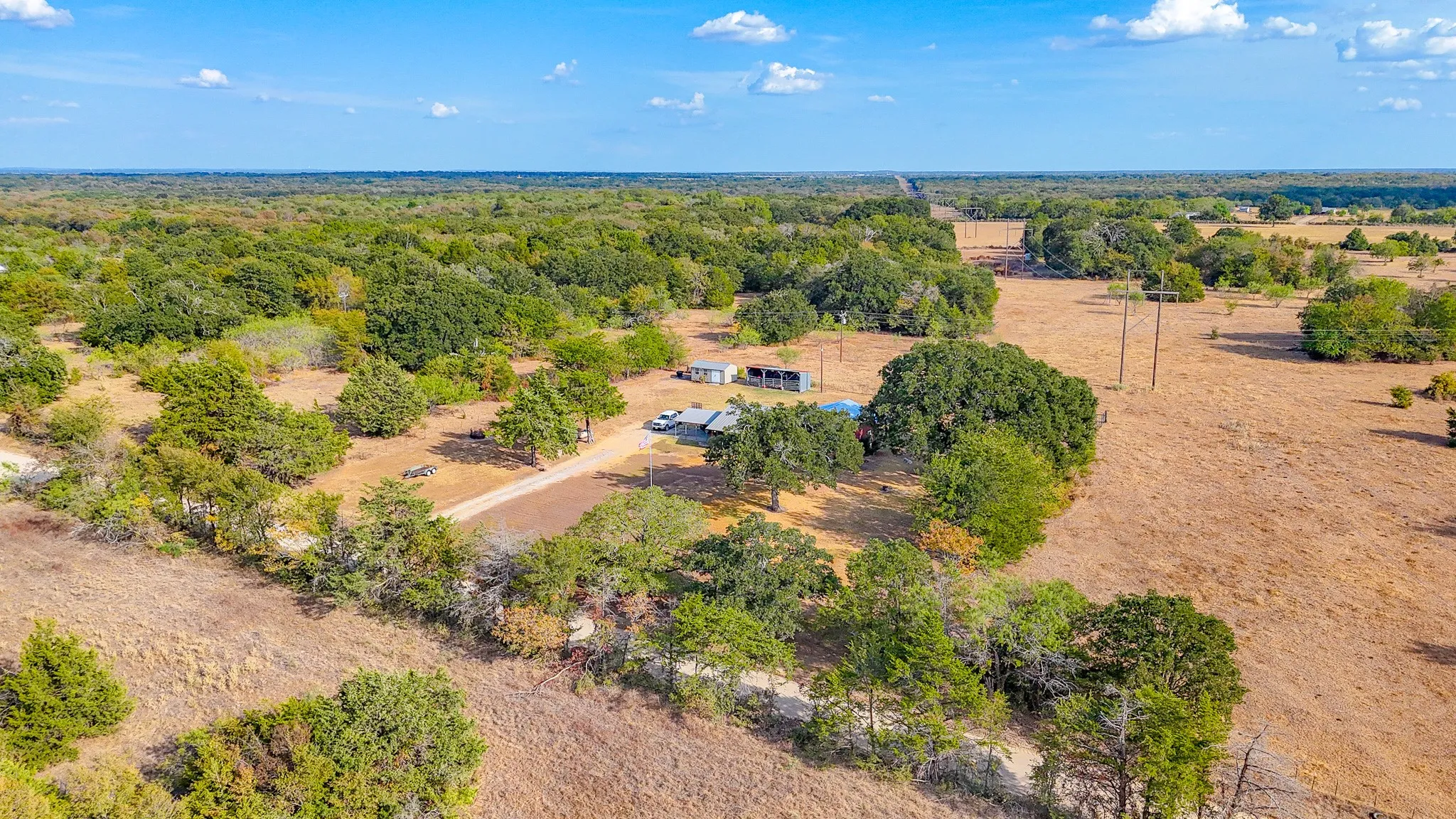 Single Family Residence For Sale in Navarro County , 14082 County Road 3140, Kerens, Texas 75144, 3 Bedroom, 2 Bathroom, 2 Garage spaces, 1,753 Sqft, built in 1999, mls#21394731, Real Estate Agent in Kerens, Homes For Sale in Navarro county, Homes For Sale in Kerens, Realtor in Kerens Texas, Real Estate Brokerage Independent Realty Texas, Luminita Cordes Realtor