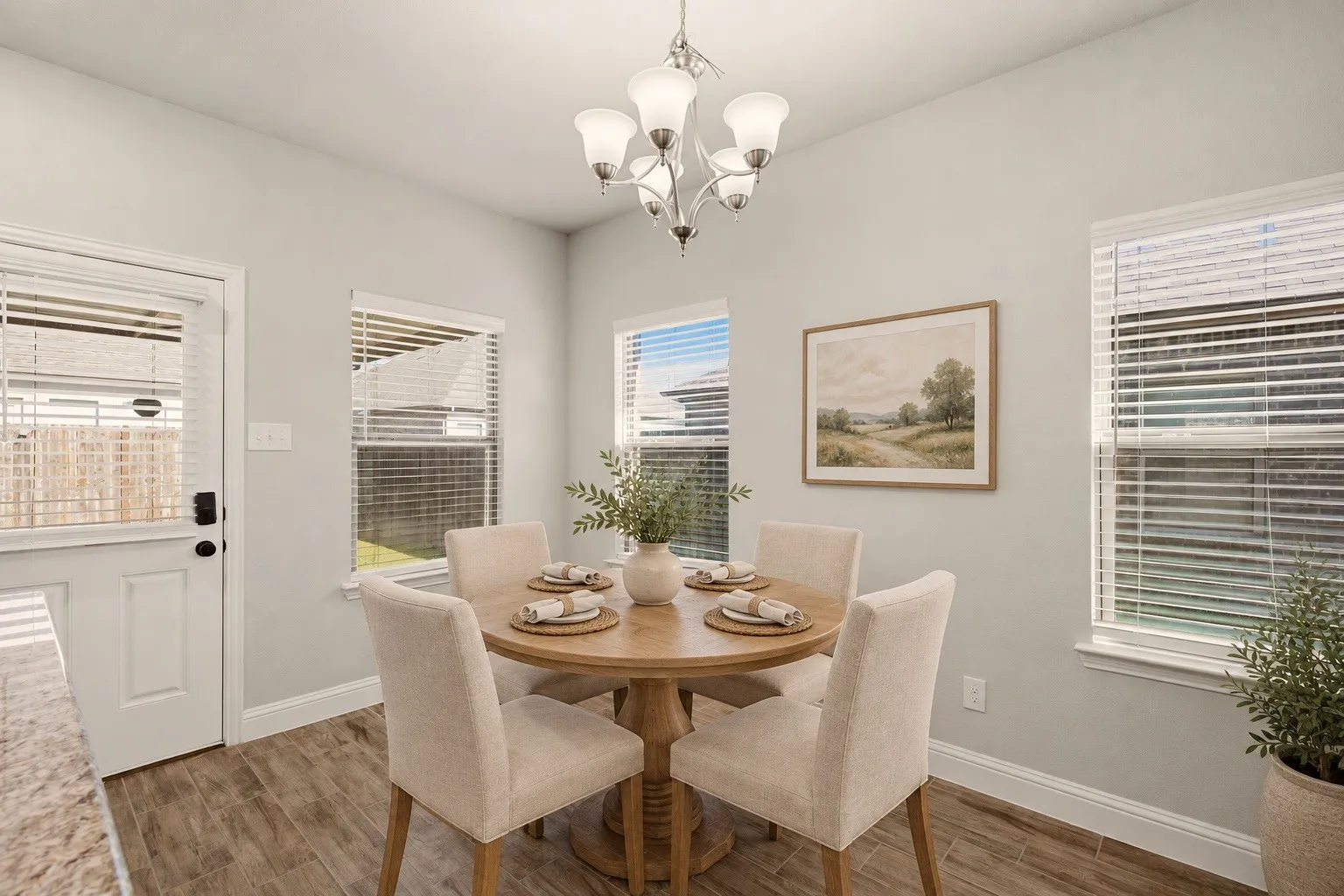 Single Family Residence For Sale in Hunt County , 620 Redwood Drive, Greenville, Texas 75402, 3 Bedroom, 2 Bathroom, 2 Garage spaces, 1,510 Sqft, built in 2019, mls#21391140, Real Estate Agent in Greenville, Homes For Sale in Hunt county, Homes For Sale in Greenville, Realtor in Greenville Texas, Real Estate Brokerage Independent Realty Texas, Luminita Cordes Realtor