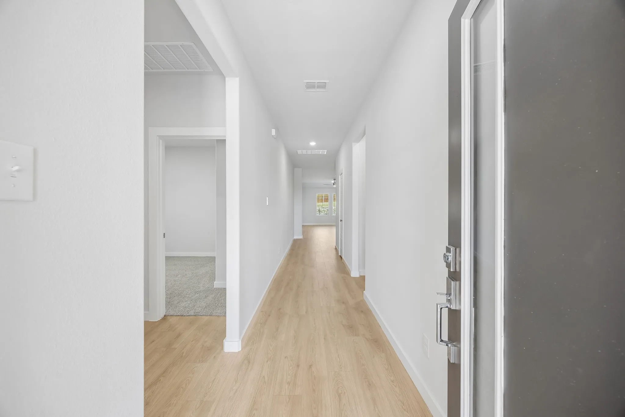 Foyer in the Heisman by Trophy Signature Homes – REPRESENTATIVE PHOTO