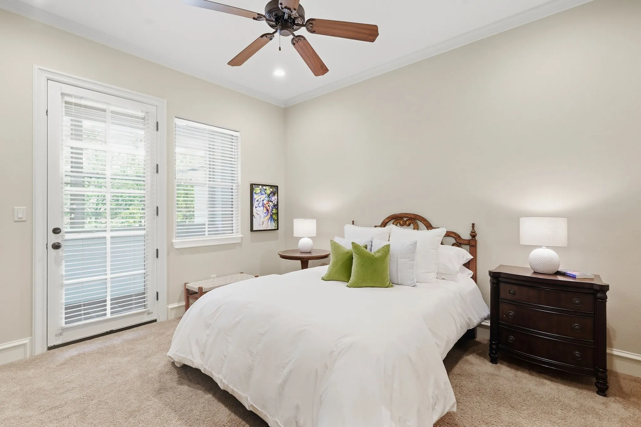 Single Family Residence For Sale in Tarrant County , 1721 Fountain Pass Drive, Colleyville, Texas 76034, 3 Bedroom, 4 Bathroom, 2 Garage spaces, 2,850 Sqft, built in 2008, mls#21389410, Real Estate Agent in Colleyville, Homes For Sale in Tarrant county, Homes For Sale in Colleyville, Realtor in Colleyville Texas, Real Estate Brokerage Independent Realty Texas, Luminita Cordes Realtor