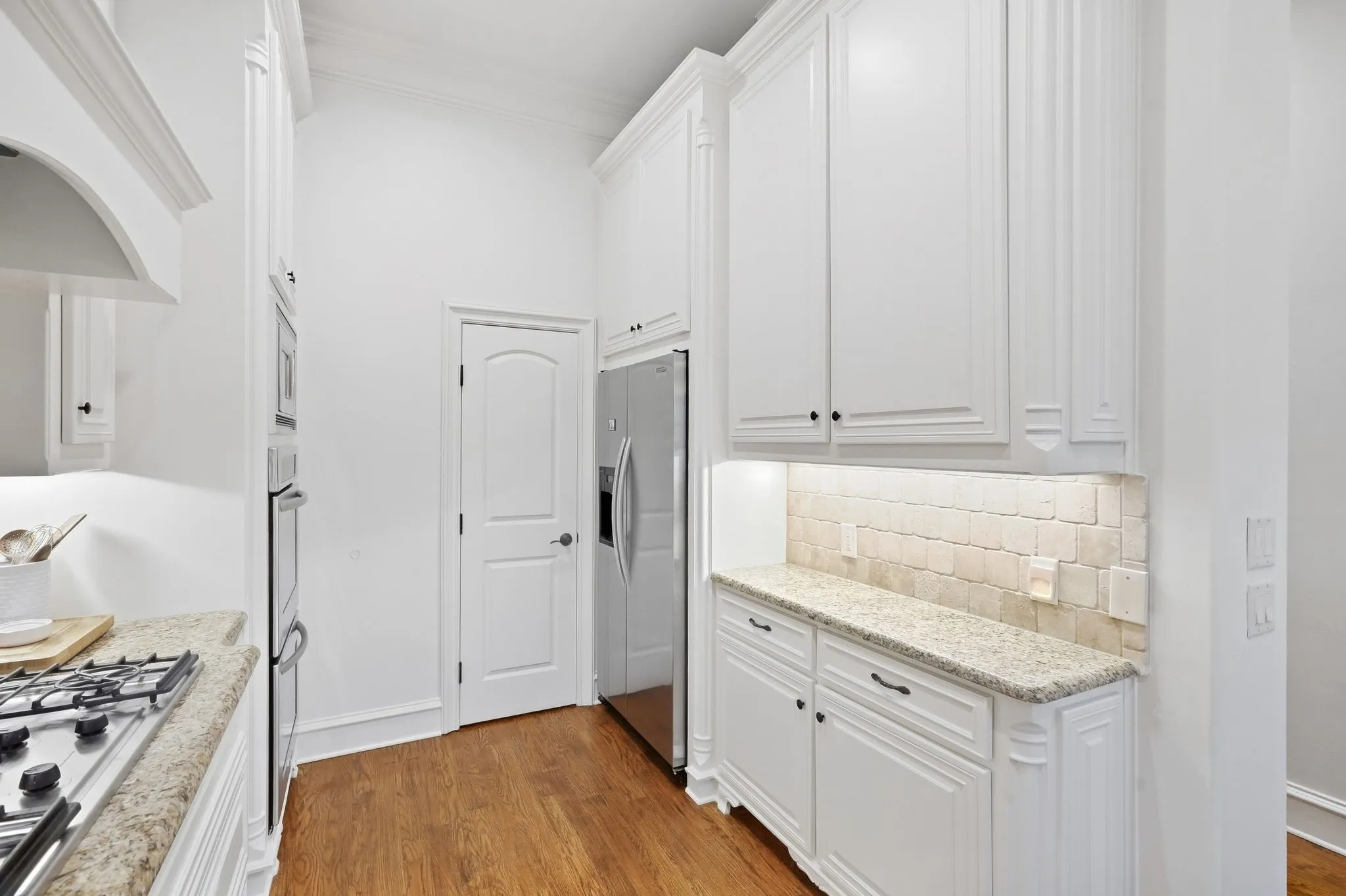 Single Family Residence For Sale in Tarrant County , 1721 Fountain Pass Drive, Colleyville, Texas 76034, 3 Bedroom, 4 Bathroom, 2 Garage spaces, 2,850 Sqft, built in 2008, mls#21389410, Real Estate Agent in Colleyville, Homes For Sale in Tarrant county, Homes For Sale in Colleyville, Realtor in Colleyville Texas, Real Estate Brokerage Independent Realty Texas, Luminita Cordes Realtor