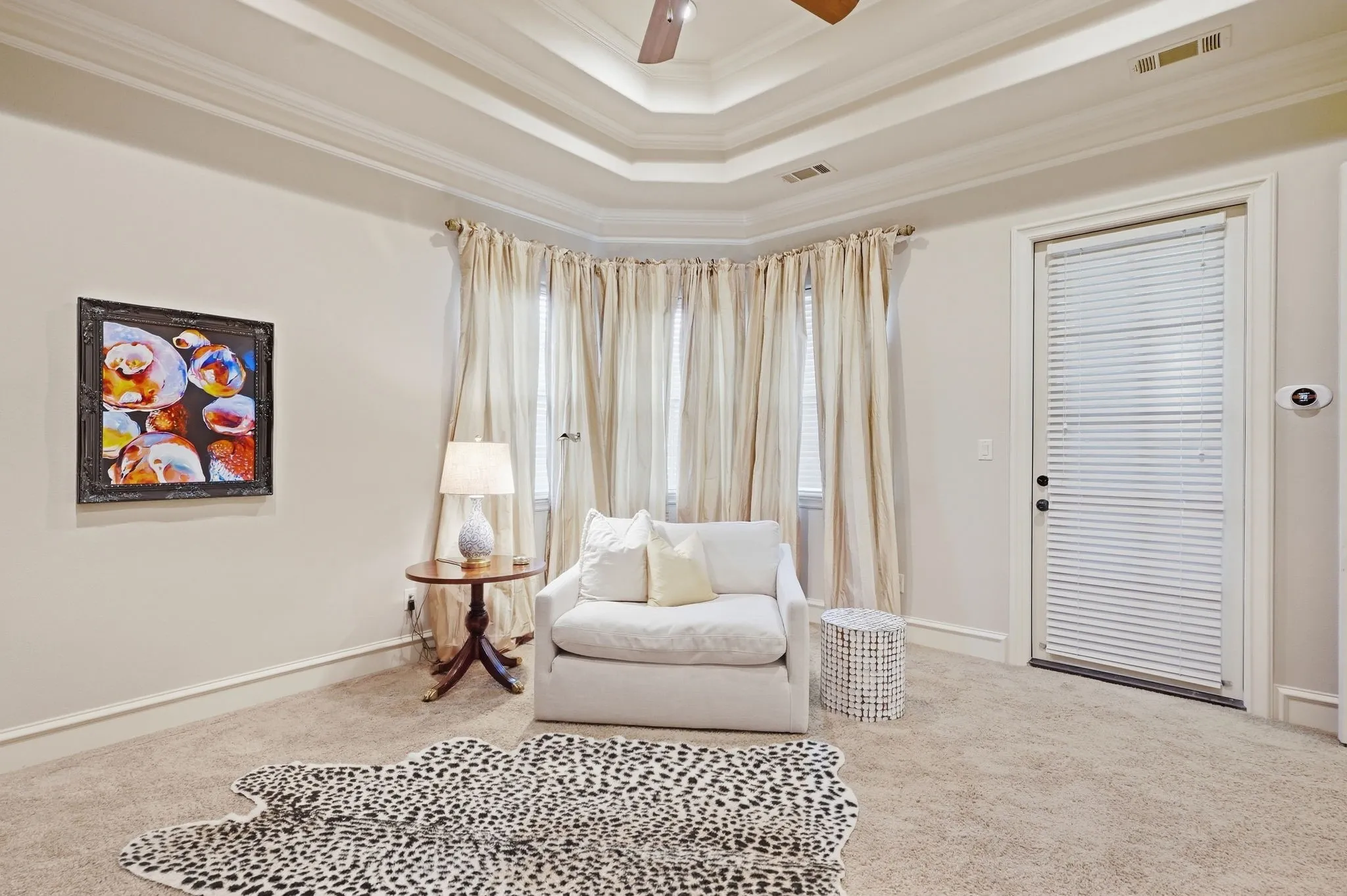 Single Family Residence For Sale in Tarrant County , 1721 Fountain Pass Drive, Colleyville, Texas 76034, 3 Bedroom, 4 Bathroom, 2 Garage spaces, 2,850 Sqft, built in 2008, mls#21389410, Real Estate Agent in Colleyville, Homes For Sale in Tarrant county, Homes For Sale in Colleyville, Realtor in Colleyville Texas, Real Estate Brokerage Independent Realty Texas, Luminita Cordes Realtor