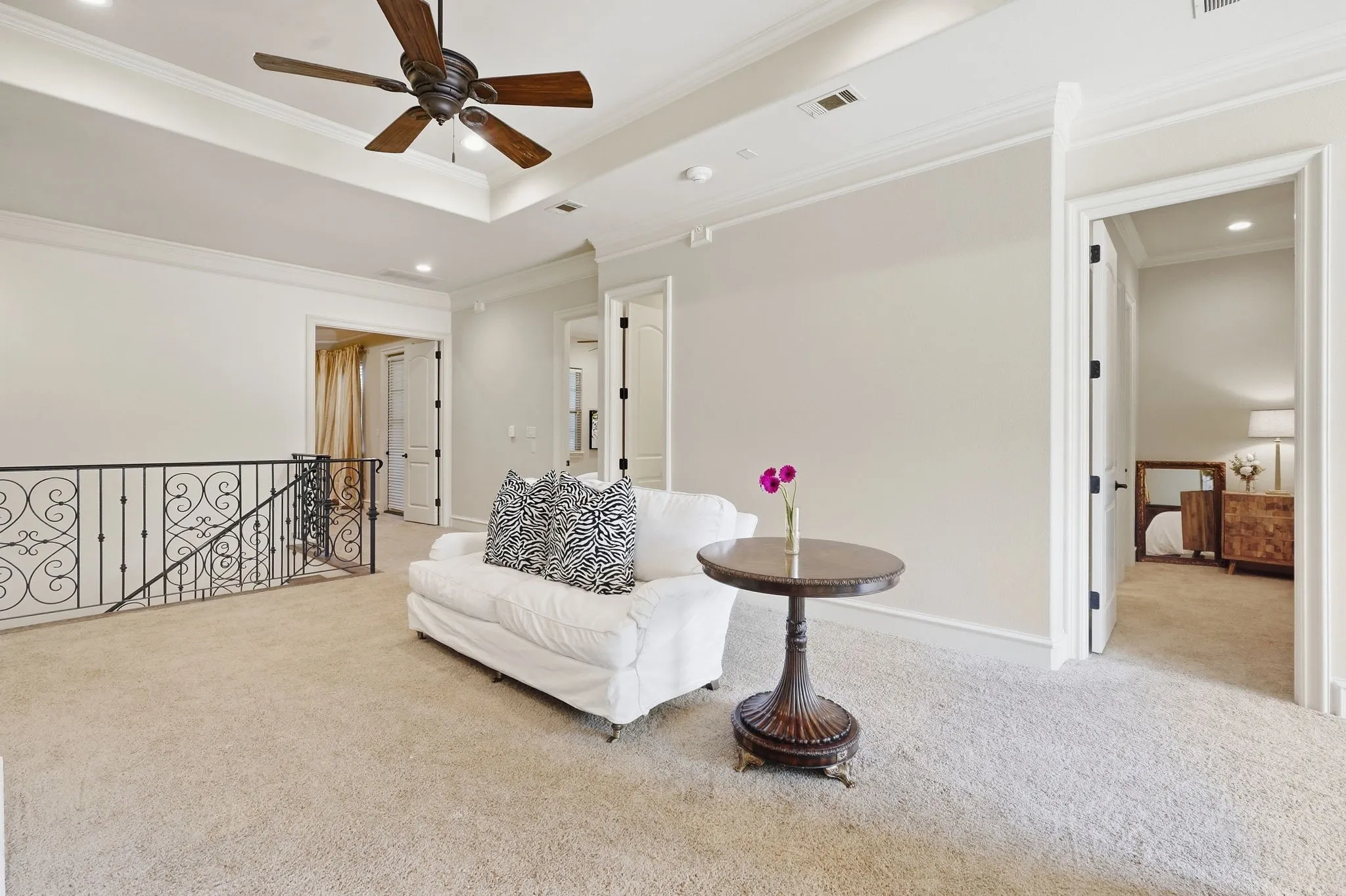 Single Family Residence For Sale in Tarrant County , 1721 Fountain Pass Drive, Colleyville, Texas 76034, 3 Bedroom, 4 Bathroom, 2 Garage spaces, 2,850 Sqft, built in 2008, mls#21389410, Real Estate Agent in Colleyville, Homes For Sale in Tarrant county, Homes For Sale in Colleyville, Realtor in Colleyville Texas, Real Estate Brokerage Independent Realty Texas, Luminita Cordes Realtor