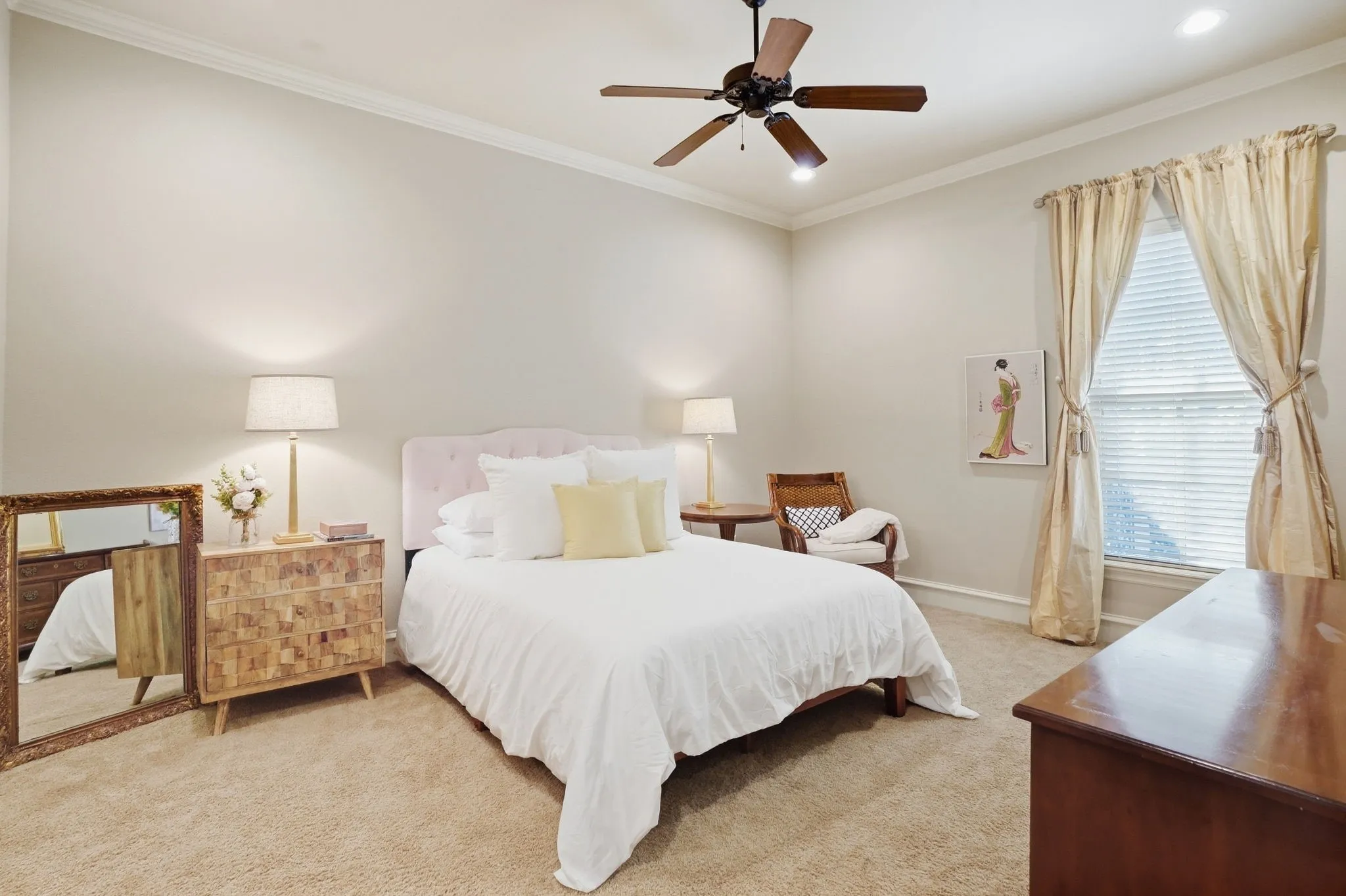 Single Family Residence For Sale in Tarrant County , 1721 Fountain Pass Drive, Colleyville, Texas 76034, 3 Bedroom, 4 Bathroom, 2 Garage spaces, 2,850 Sqft, built in 2008, mls#21389410, Real Estate Agent in Colleyville, Homes For Sale in Tarrant county, Homes For Sale in Colleyville, Realtor in Colleyville Texas, Real Estate Brokerage Independent Realty Texas, Luminita Cordes Realtor