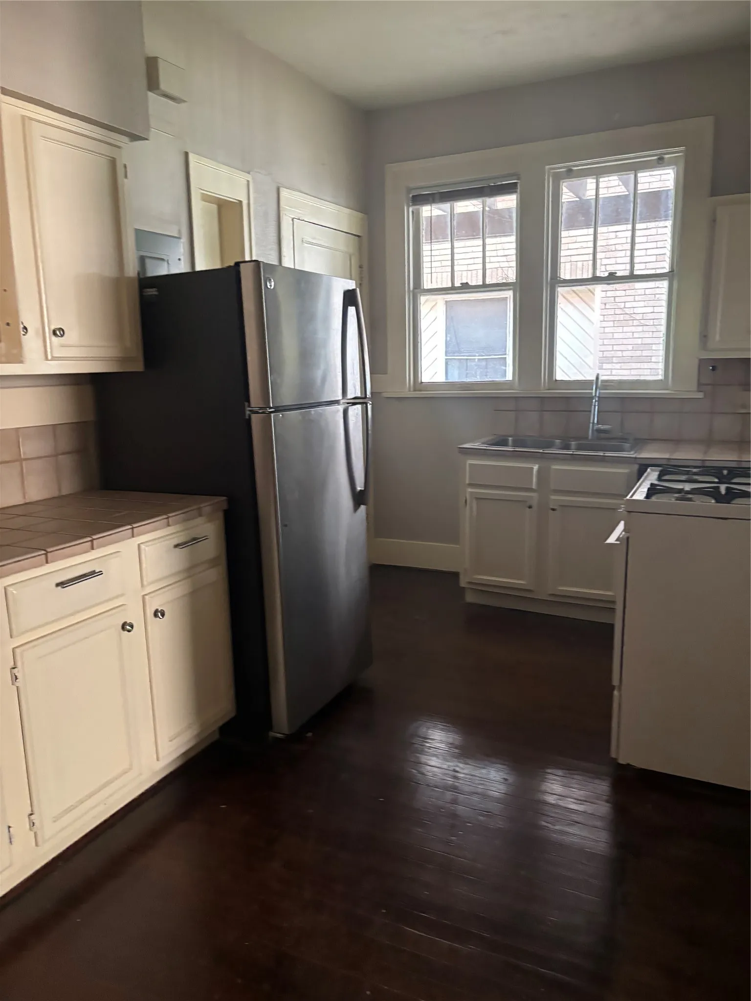Quadruplex For Rent in Dallas County , 5222 Columbia Avenue, Dallas, Texas 75214, 2 Bedroom, 1 Bathroom, Garage spaces, 6,785 Sqft, built in 1940, mls#21394200, Real Estate Agent in Dallas, Homes For Rent in Dallas county, Homes For Rent in Dallas, Realtor in Dallas Texas, Real Estate Brokerage Independent Realty Texas, Luminita Cordes Realtor