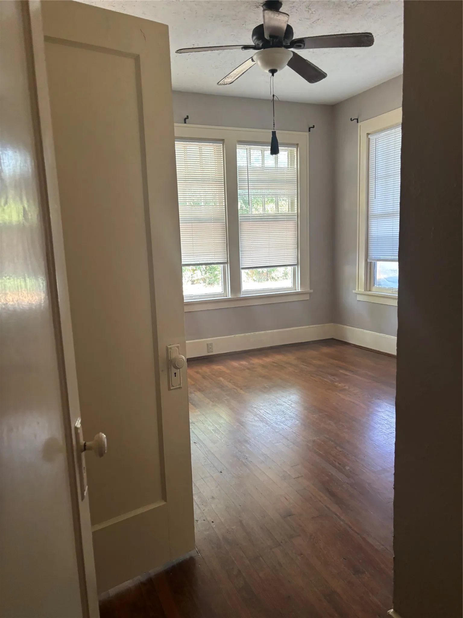 Quadruplex For Rent in Dallas County , 5222 Columbia Avenue, Dallas, Texas 75214, 2 Bedroom, 1 Bathroom, Garage spaces, 6,785 Sqft, built in 1940, mls#21394200, Real Estate Agent in Dallas, Homes For Rent in Dallas county, Homes For Rent in Dallas, Realtor in Dallas Texas, Real Estate Brokerage Independent Realty Texas, Luminita Cordes Realtor